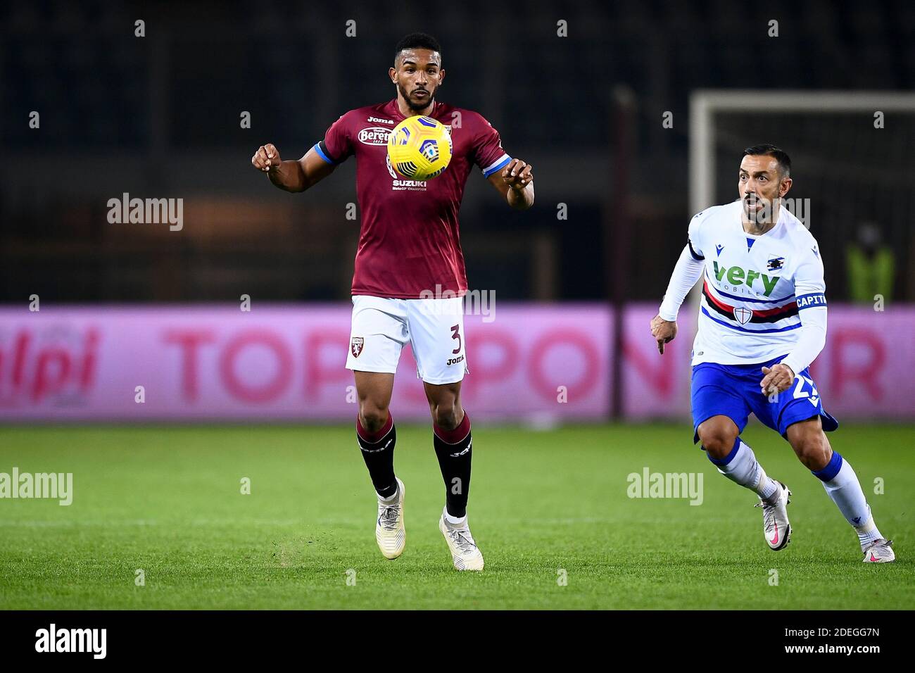 Torino, Italia - 30 novembre 2020: Gleison Bremer (C) del Torino FC in azione durante la Serie A Football Match tra Torino FC e UC Sampdoria. La partita terminò il cravatta del 2-2. Credit: Nicolò campo/Alamy Live News Foto Stock
