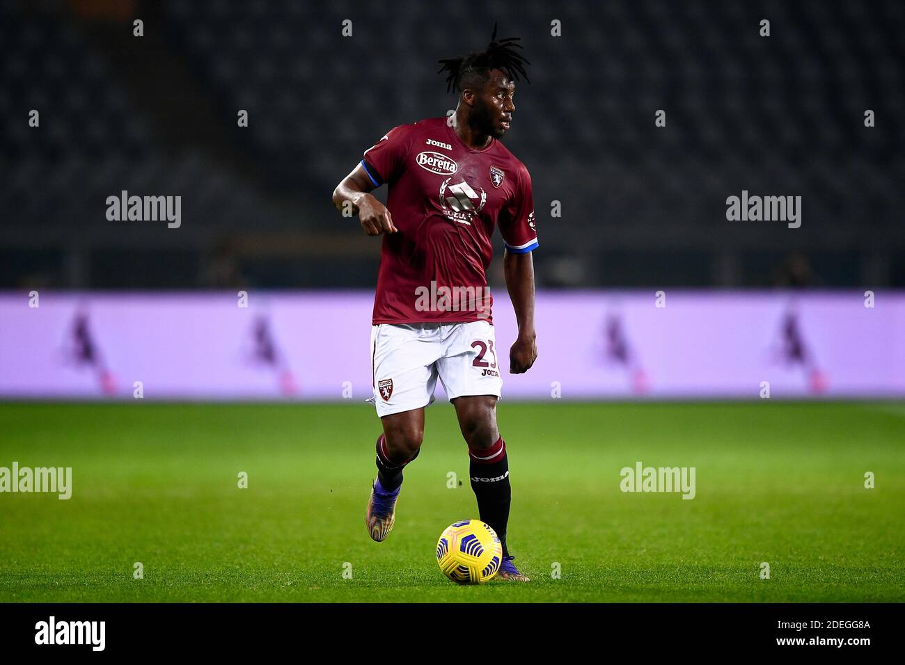 Torino, Italia - 30 novembre 2020: Soaliho Meite del Torino FC in azione durante la Serie A Football Match tra Torino FC e UC Sampdoria. La partita terminò il cravatta del 2-2. Credit: Nicolò campo/Alamy Live News Foto Stock