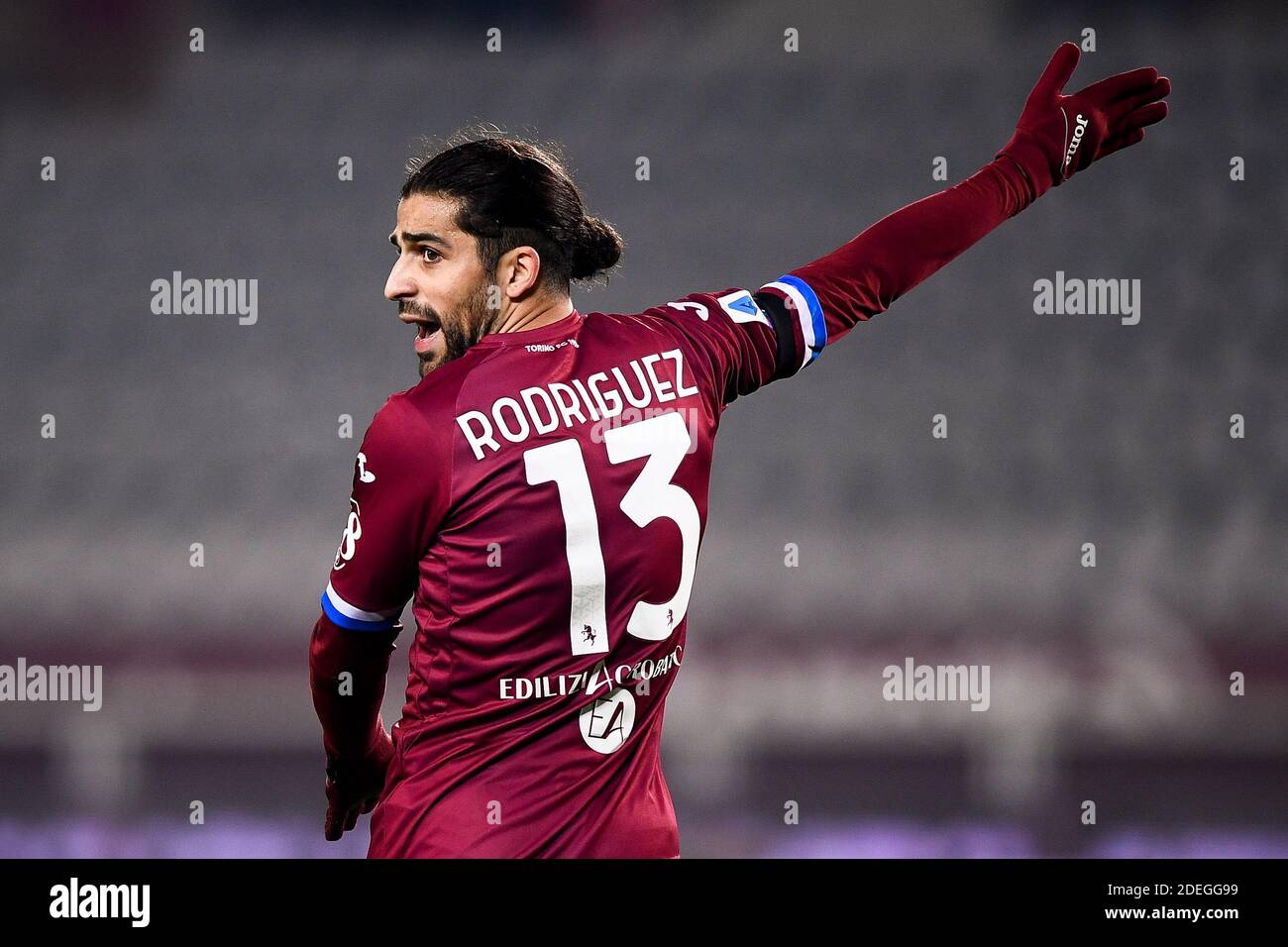Torino, Italia - 30 novembre 2020: Ricardo Rodriguez del Torino FC reagisce durante la Serie UNA partita di calcio tra Torino FC e UC Sampdoria. La partita terminò il cravatta del 2-2. Credit: Nicolò campo/Alamy Live News Foto Stock