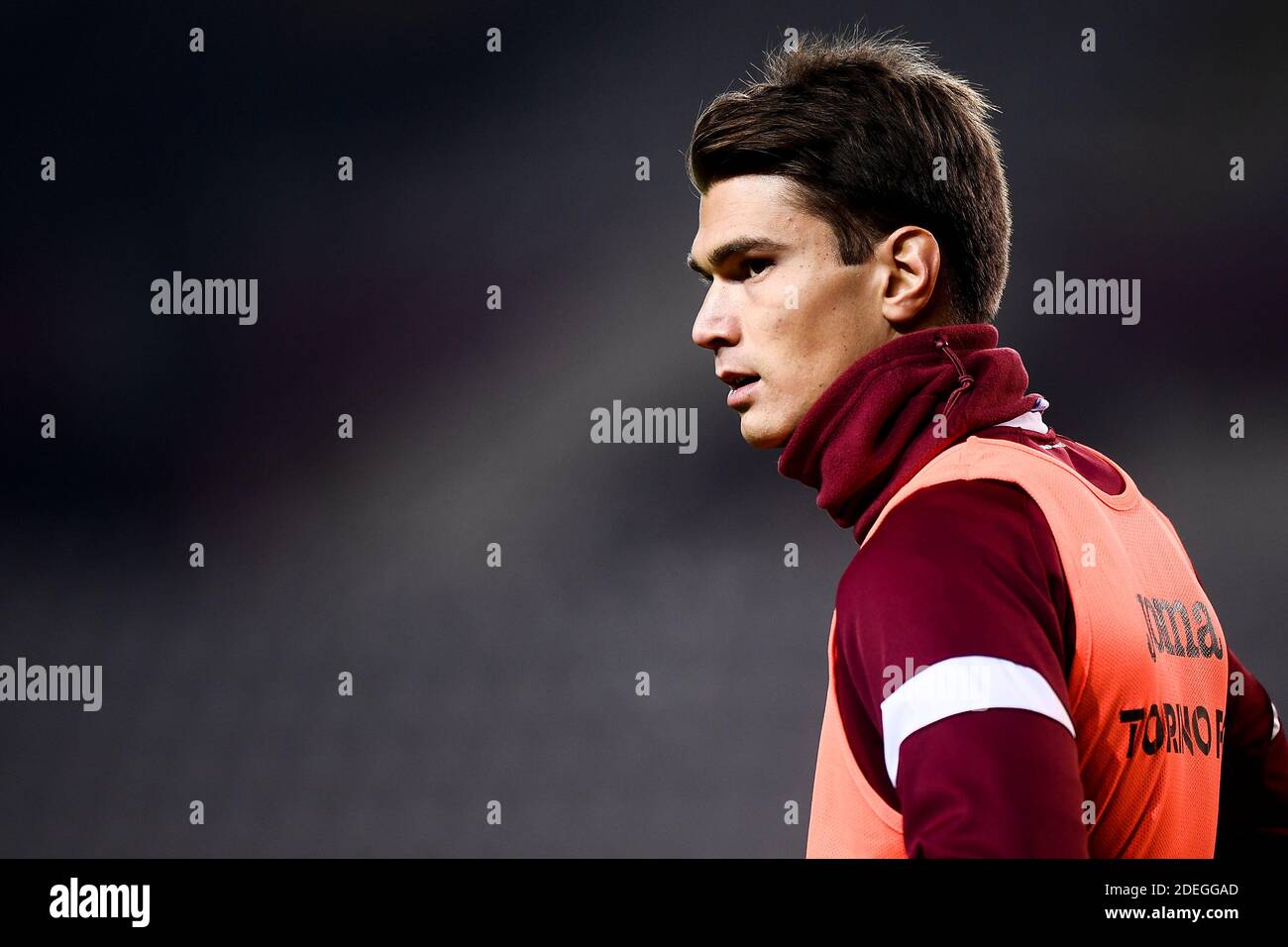 Torino, Italia - 30 novembre 2020: Jacopo Segre del Torino FC guarda alla fine della Serie UNA partita di calcio tra Torino FC e UC Sampdoria. La partita terminò il cravatta del 2-2. Credit: Nicolò campo/Alamy Live News Foto Stock