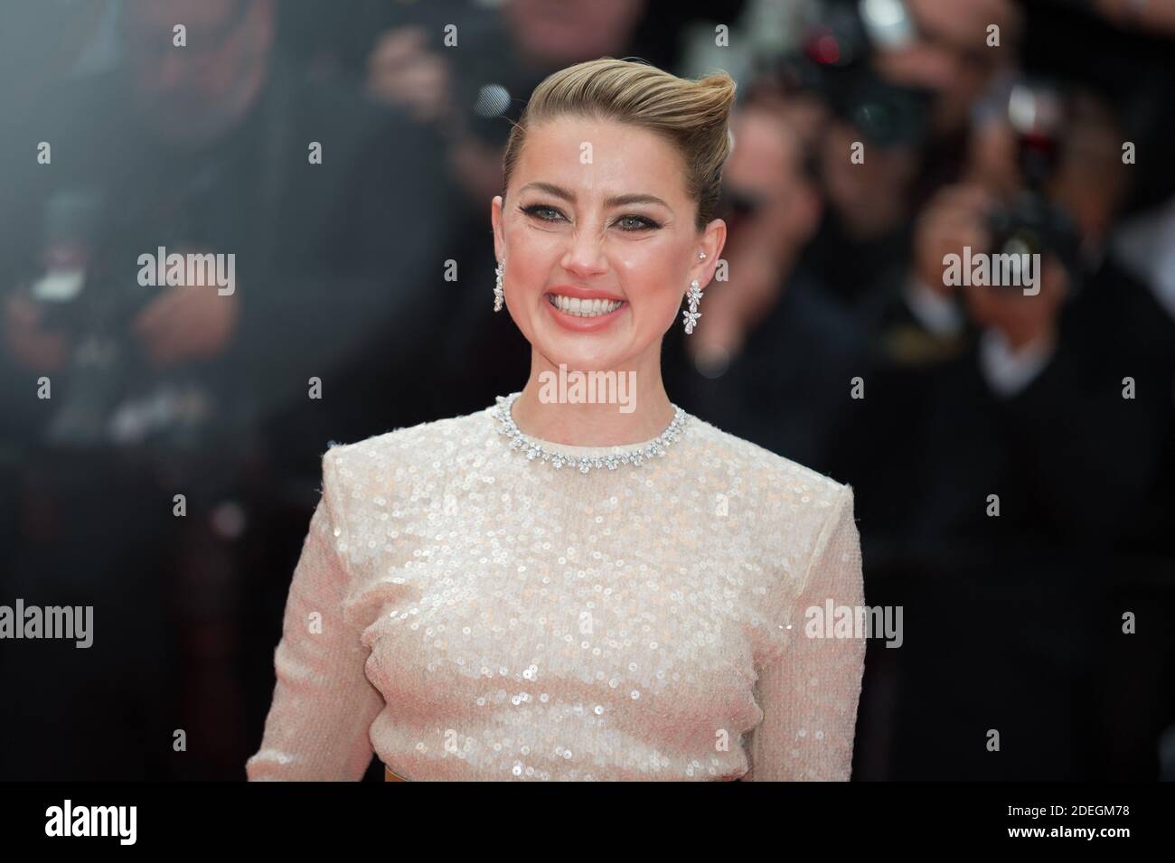 Amber ha sentito arrivare sul tappeto rosso della proiezione 'Les Miserables' tenuta al Palais Des Festivals a Cannes, in Francia, il 15 maggio 2019, nell'ambito del 72° Festival del Cinema di Cannes. Foto di Nicolas Genin/ABACAPRESS.COM Foto Stock