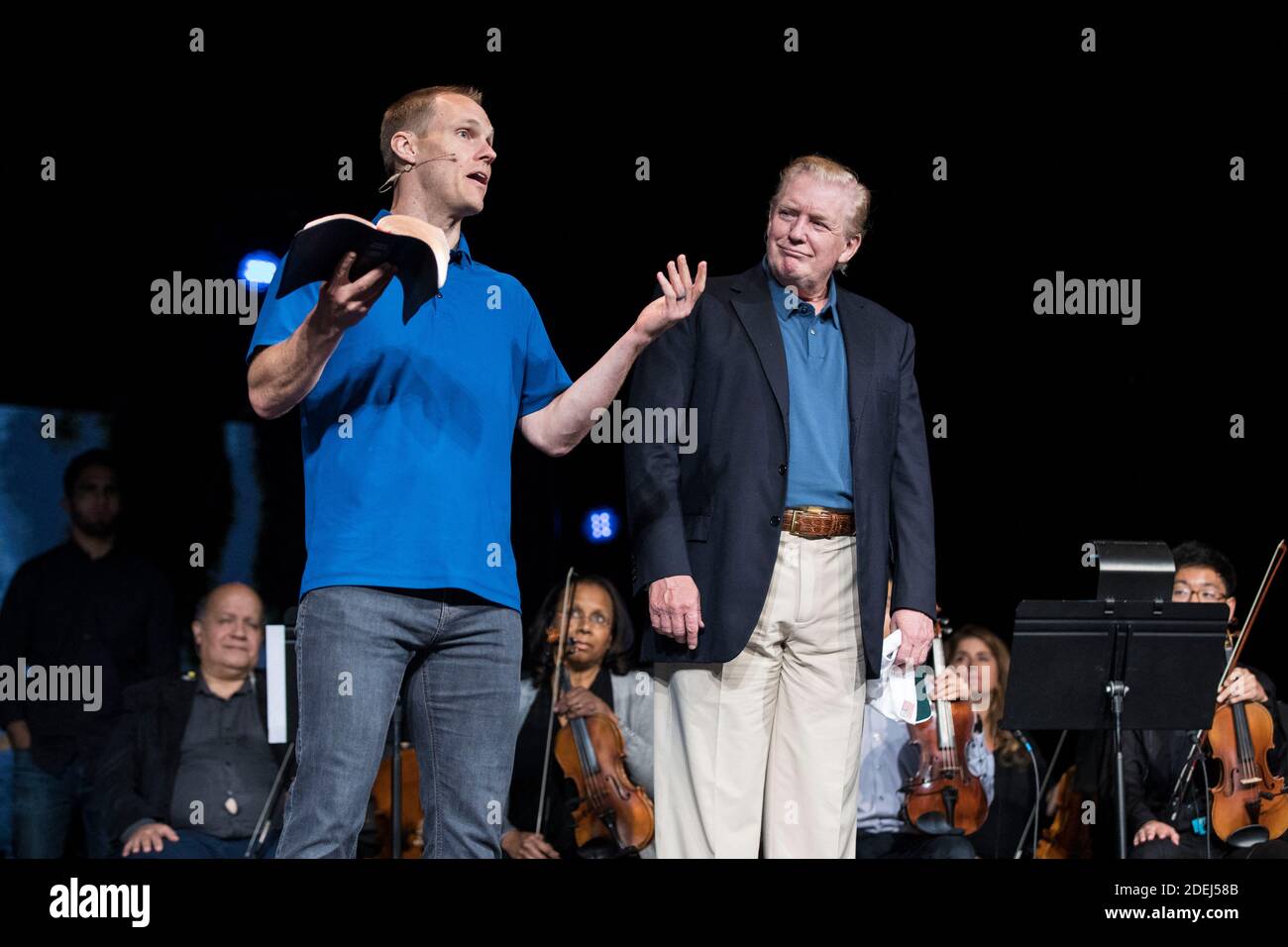 Il presidente Donald Trump fa una visita a sorpresa alla chiesa della Bibbia di McLean a Vienna, Virginia, dove il pastore David Platt ha pregato per lui domenica 2 giugno 2019. Foto di Sarah Silbiger/Pool/ABACAPRESS.COM Foto Stock