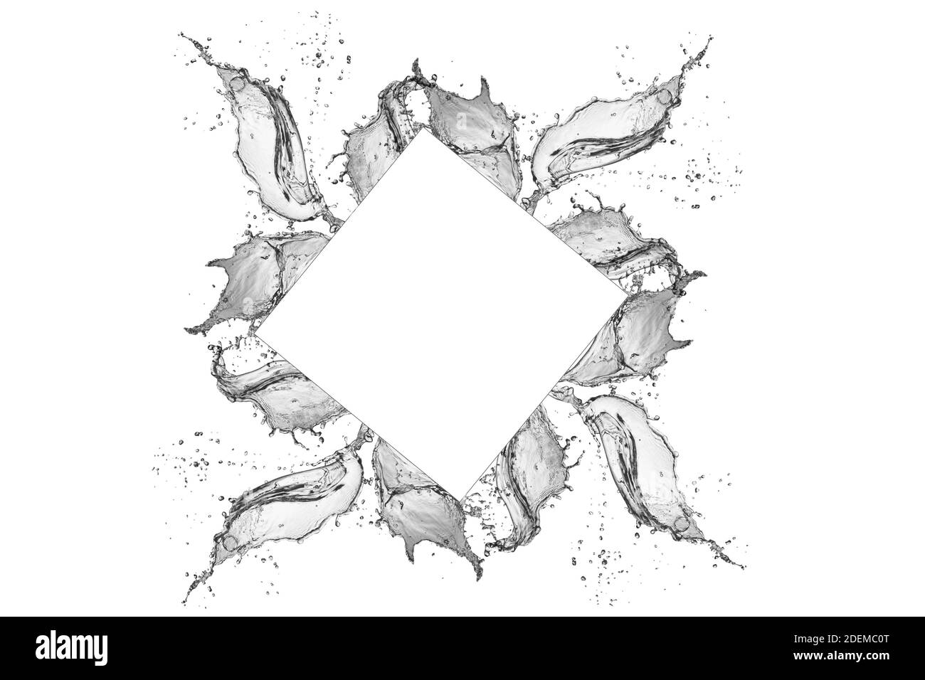 Acqua splash quadrato isolato su sfondo bianco. Forma di primo piano astratta con spazio libero per il testo. Foto Stock