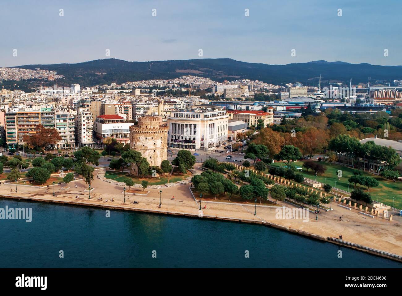 Vista aerea della torre bianca quadrata, a Salonicco, Grecia Foto Stock