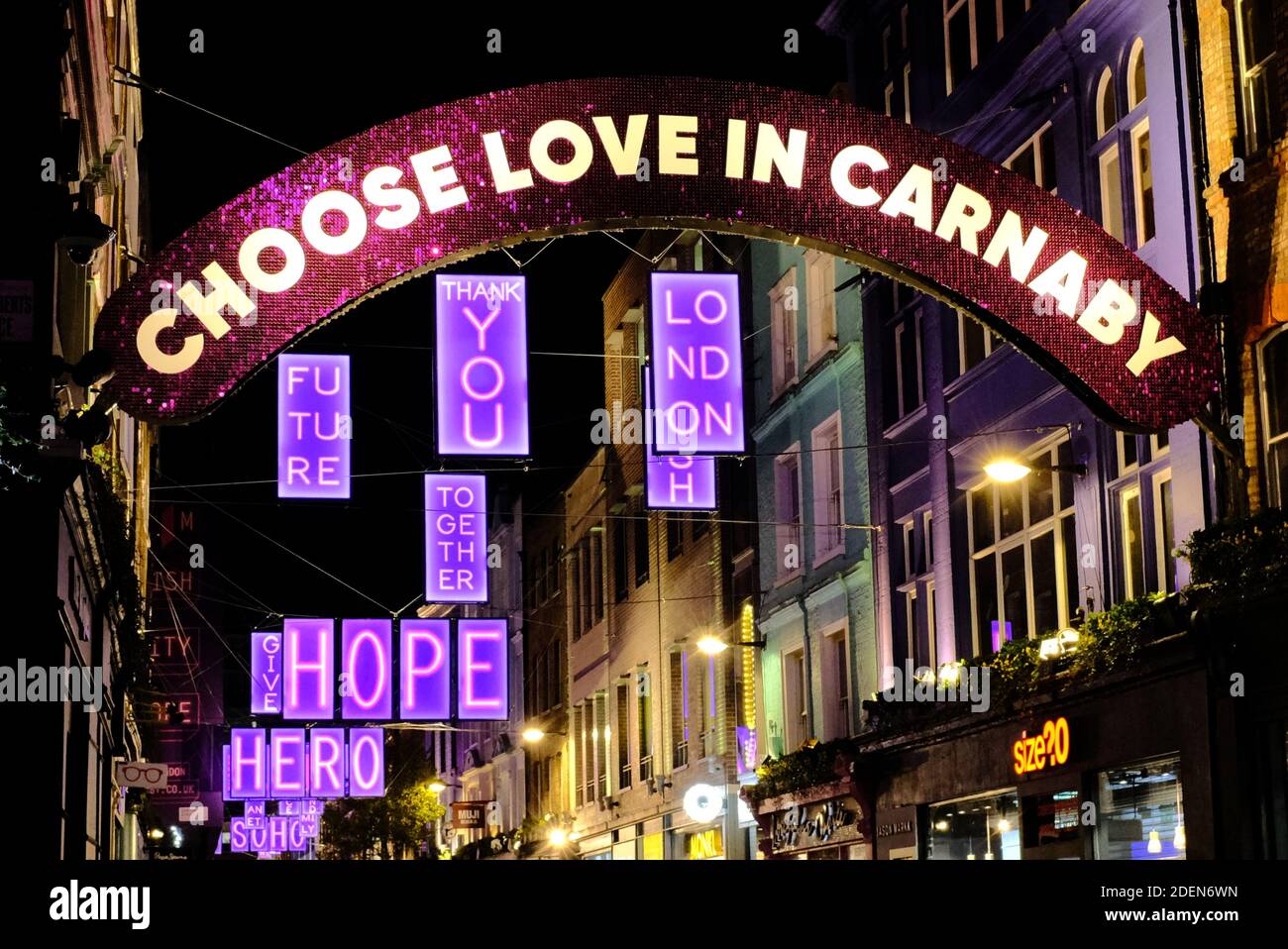 Luci di Natale di Carnaby Street 2020 durante il Coronavirus Pandemic Lockdown Foto Stock
