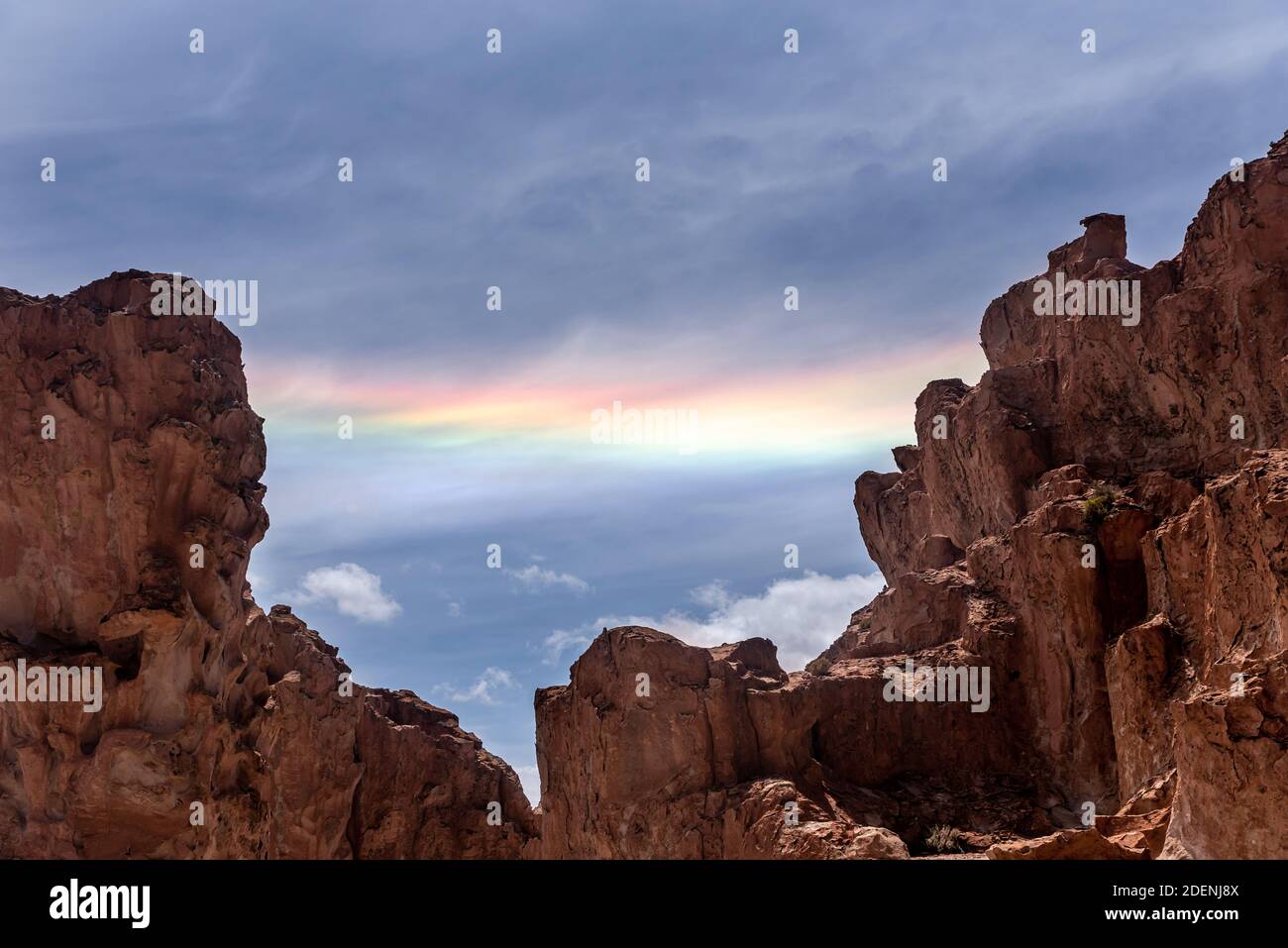 Un doppio arcobaleno concentrico nelle Altopiani andini, Bolivia Foto Stock