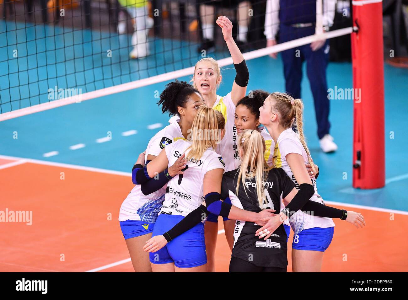 Palazzetto dello Sport, Scandicci, Firenze, Italia, 01 Dic 2020, felicità dei giocatori della SSC Palmberg Schwerin durante SSC Palmberg Schwerin vs Developres SkyRes Rzeszow, CEV Champions League Women volley match - Foto Lisa Guglielmi / LM Foto Stock