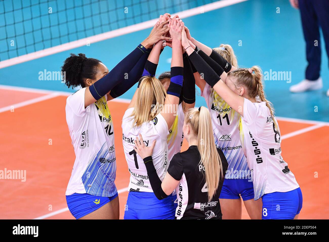 Palazzetto dello Sport, Scandicci, Firenze, Italia, 01 Dic 2020, felicità dei giocatori della SSC Palmberg Schwerin durante SSC Palmberg Schwerin vs Developres SkyRes Rzeszow, CEV Champions League Women volley match - Foto Lisa Guglielmi / LM Foto Stock