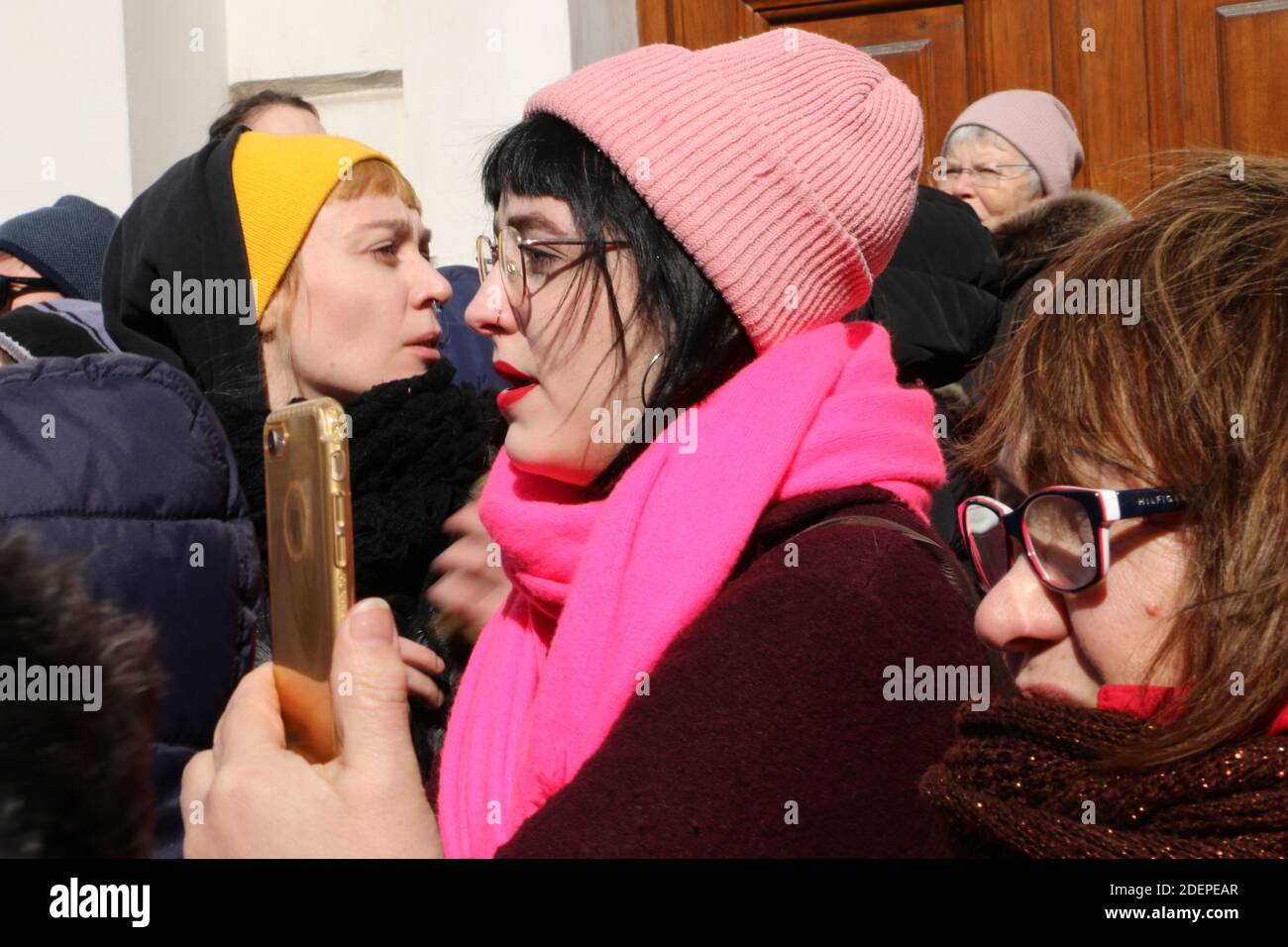 Le donne polacche scendono in piazza per protestare contro l'inasprimento delle leggi sull'aborto. Foto Stock