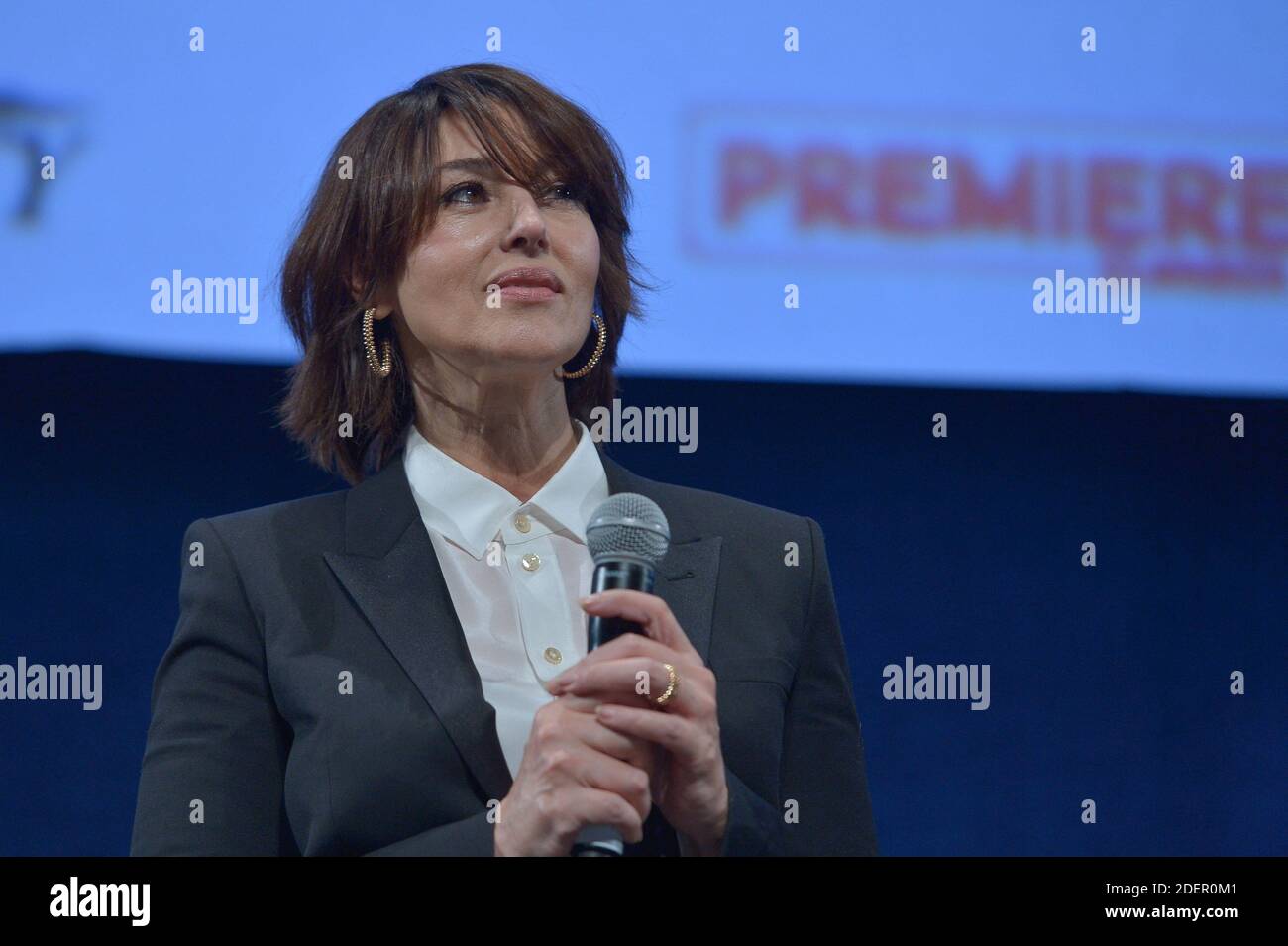 Monica Bellucci partecipa alla proiezione speciale del film Asterix Mission Cleopatre durante il 11° Festival di Lione Lumiere presso Halle Tony Garnier a Lione, Francia, il 17 ottobre 2019. Foto di Julien Reynaud/APS-Medias/ABACAPRESS.COM Foto Stock