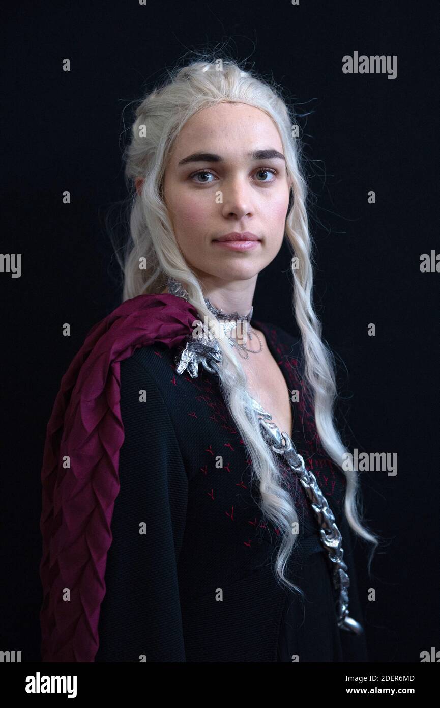 Daenerys targaryen immagini e fotografie stock ad alta risoluzione - Alamy