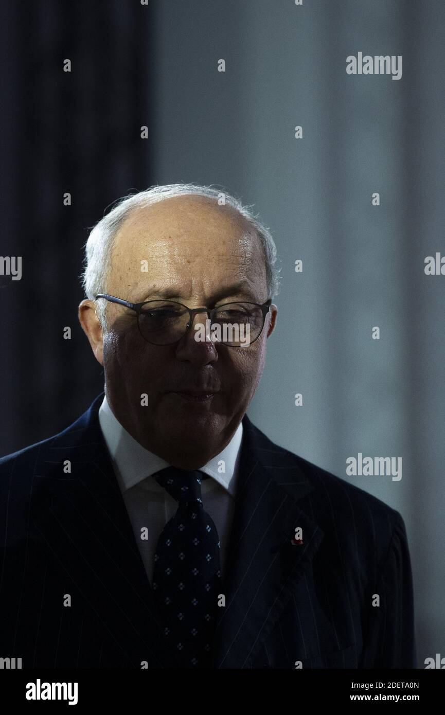 Laurent Fabius durante la cerimonia che ha celebrato l'ottantesimo anniversario del Centro nazionale francese di ricerca scientifica (CNRS) al Palais de la Decouverte di Parigi, Francia, 26 novembre 2019. Foto di Eliot Blondt/ABACAPRESS.COM Foto Stock