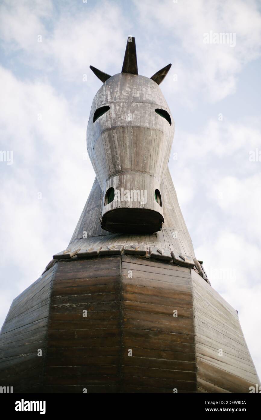 Cavallo di Troia. Monumento rappresentativo. Città storica di Troy. Foto Stock