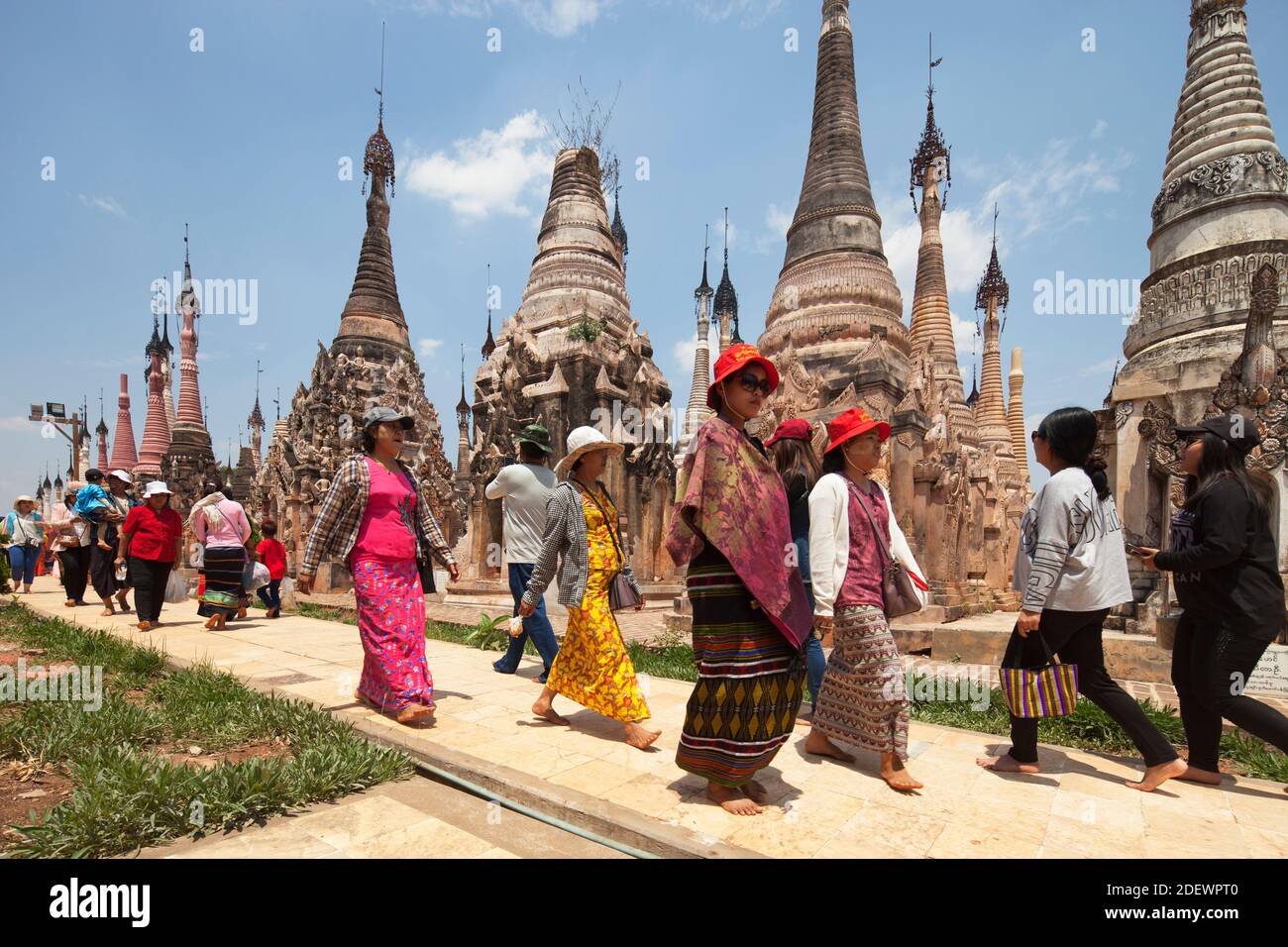 Stupa di Kakku, area del lago di Inle, stato di Shan, Myanmar, Asia Foto Stock