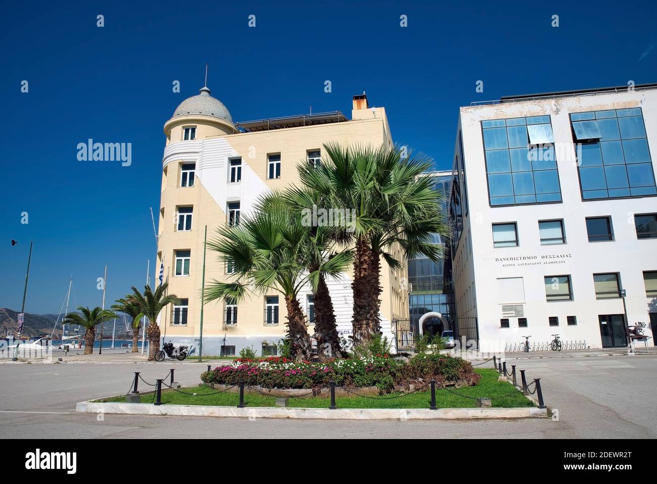 Volos, Grecia, destinazione turistica assoluta, parco, passeggiata, mare, paesaggio, estate, mare. Foto Stock