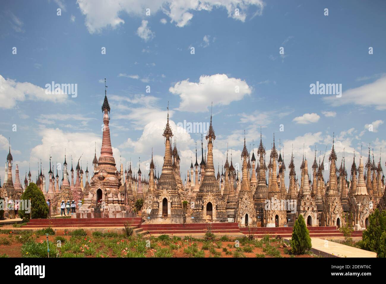 Stupa di Kakku, area del lago di Inle, stato di Shan, Myanmar, Asia Foto Stock