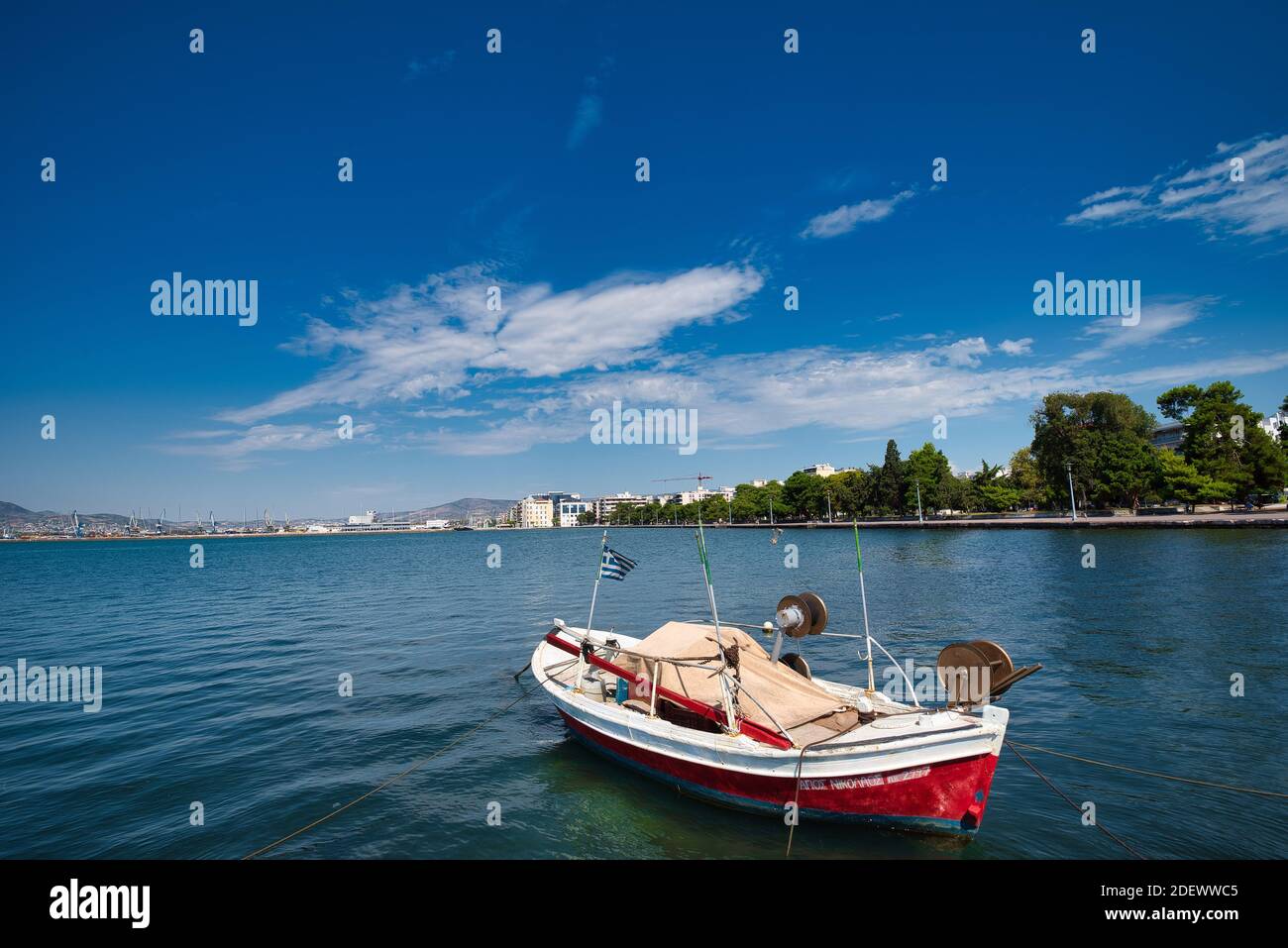 Volos, Grecia, destinazione turistica assoluta, parco, passeggiata, mare, paesaggio, estate, mare. Foto Stock