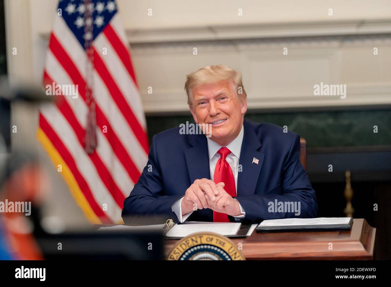 WASHINGTON DC, USA - 26 novembre 2020 - il presidente Donald J. Trump parla con il personale militare giovedì 26 novembre 2020, durante un Ringravino Foto Stock