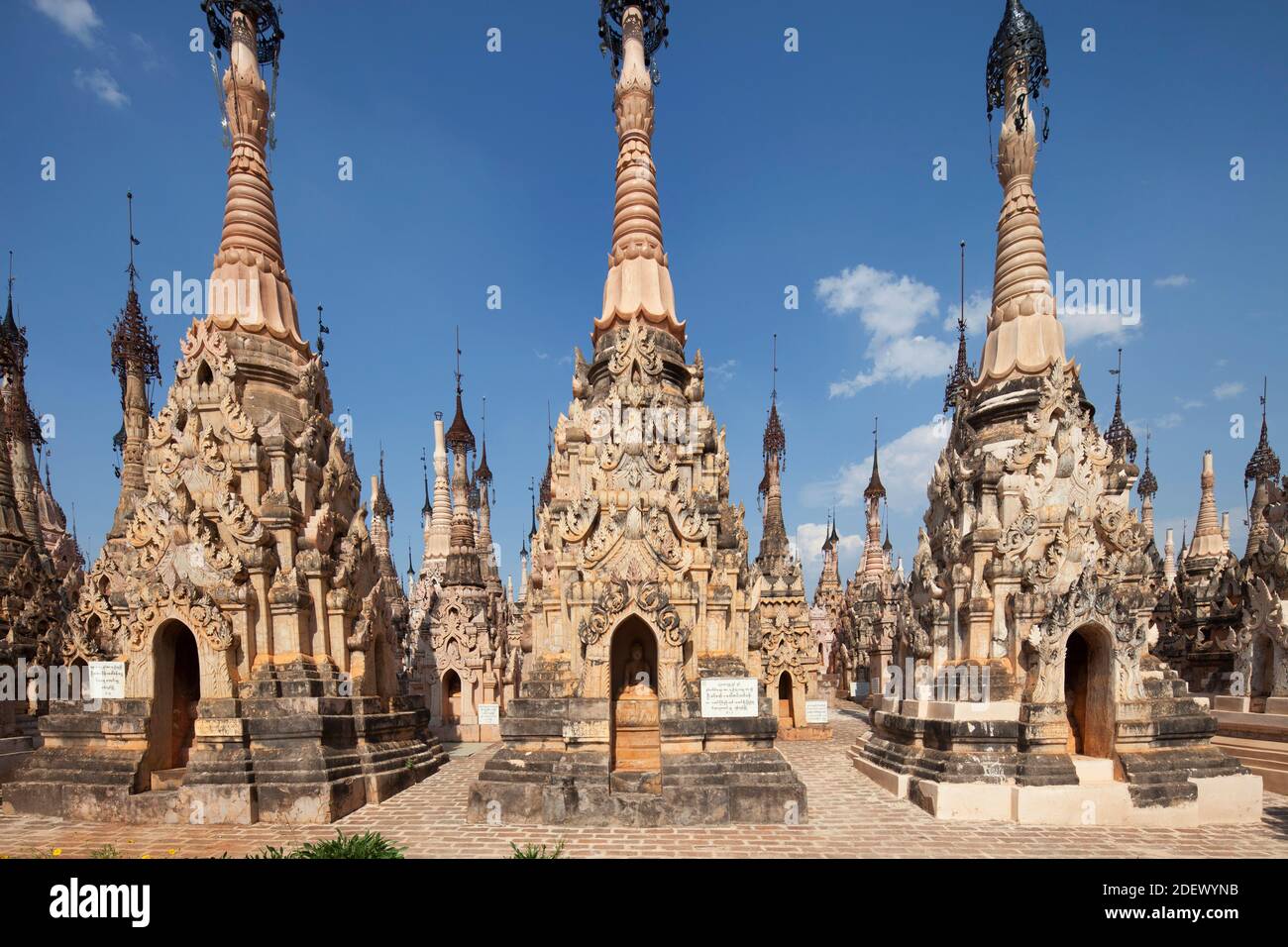Stupa di Kakku, area del lago di Inle, stato di Shan, Myanmar, Asia Foto Stock