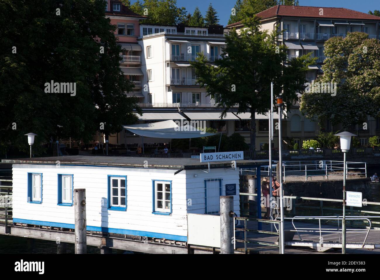 In attesa capanna, stazione delle barche, Bad Schachen, Lago di Costanza, Baden-Wuerttemberg, Germania, Europa Foto Stock