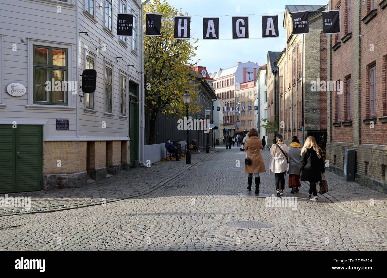 Shopping alla moda nel quartiere Haga di Goteborg Foto Stock