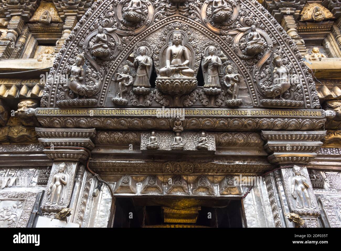 Hiranya Varna Mahavihar (Kwa Bahal), il Tempio d'Oro, Kathmandu, Nepal Foto Stock