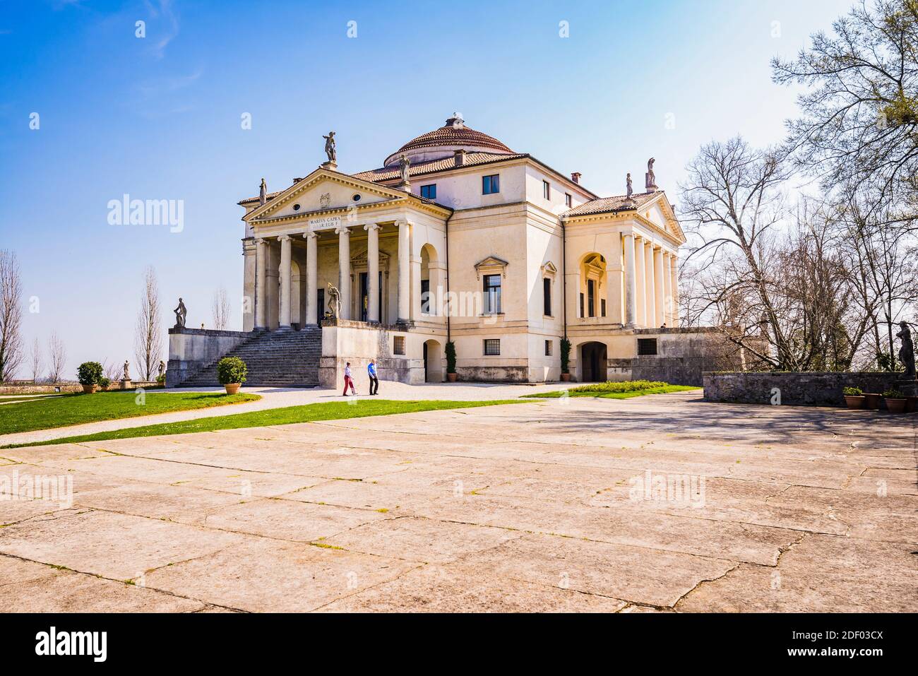 Villa la rotonda è una villa neoclassica appena fuori Vicenza nel nord Italia progettata da Andrea Palladio. Il nome corretto della villa è Villa Almeric Foto Stock