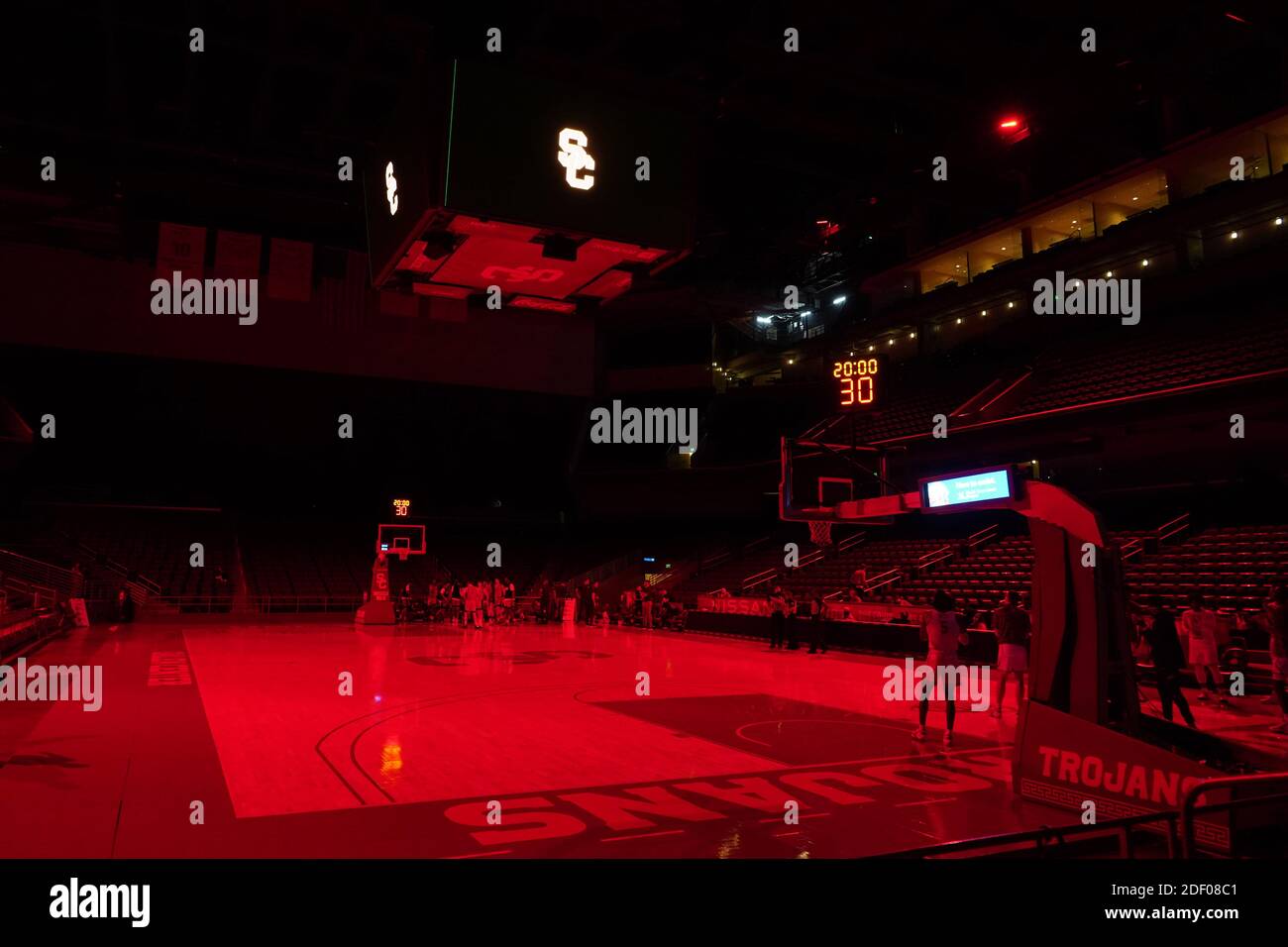 Una vista generale del Galen Center durante una partita di pallacanestro della NCAA tra i Cavalieri Battista della California del Sud e i Trojan della California del Sud, mercoledì, novembre. Foto Stock