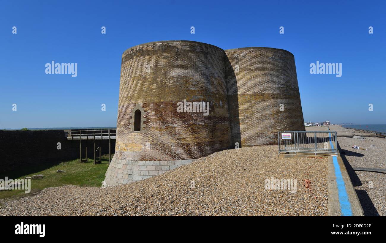 Torre martello storica difesa costiera ad Aldeburgh Suffolk Inghilterra Foto Stock