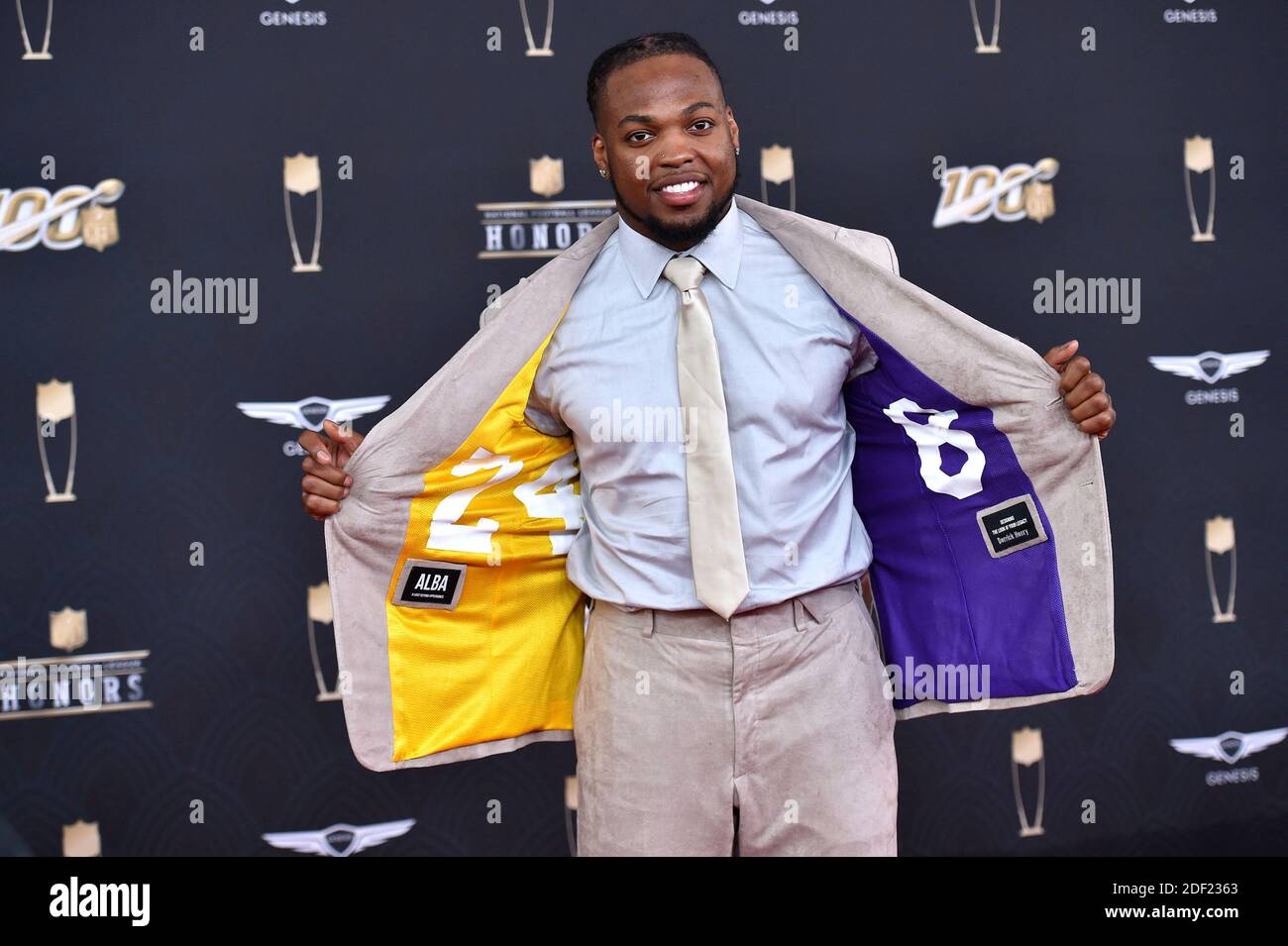 Derrick Henry partecipa al nono premio annuale NFL all'Adrienne Arsht Center il 01 febbraio 2020 a Miami, Florida. Foto di Lionel Hahn/ABACAPRESS.COM Foto Stock