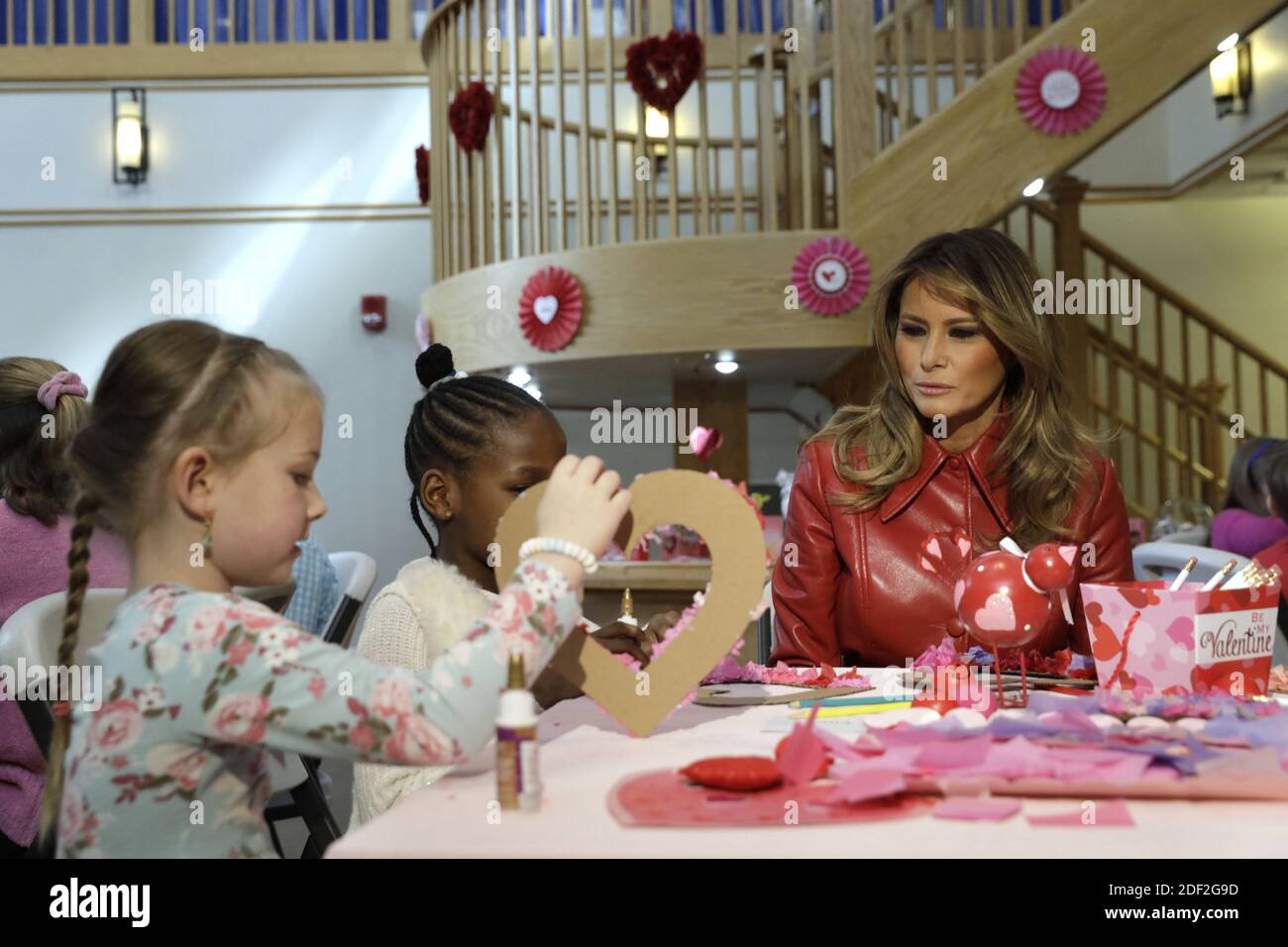 La First Lady Melania Trump visita Children's Inn presso i National Institutes of Health di Bethesda, Maryland, il giorno di San Valentino, il 14 febbraio 2020. Foto di Yuri Grippas/ABACAPRESS.COM Foto Stock