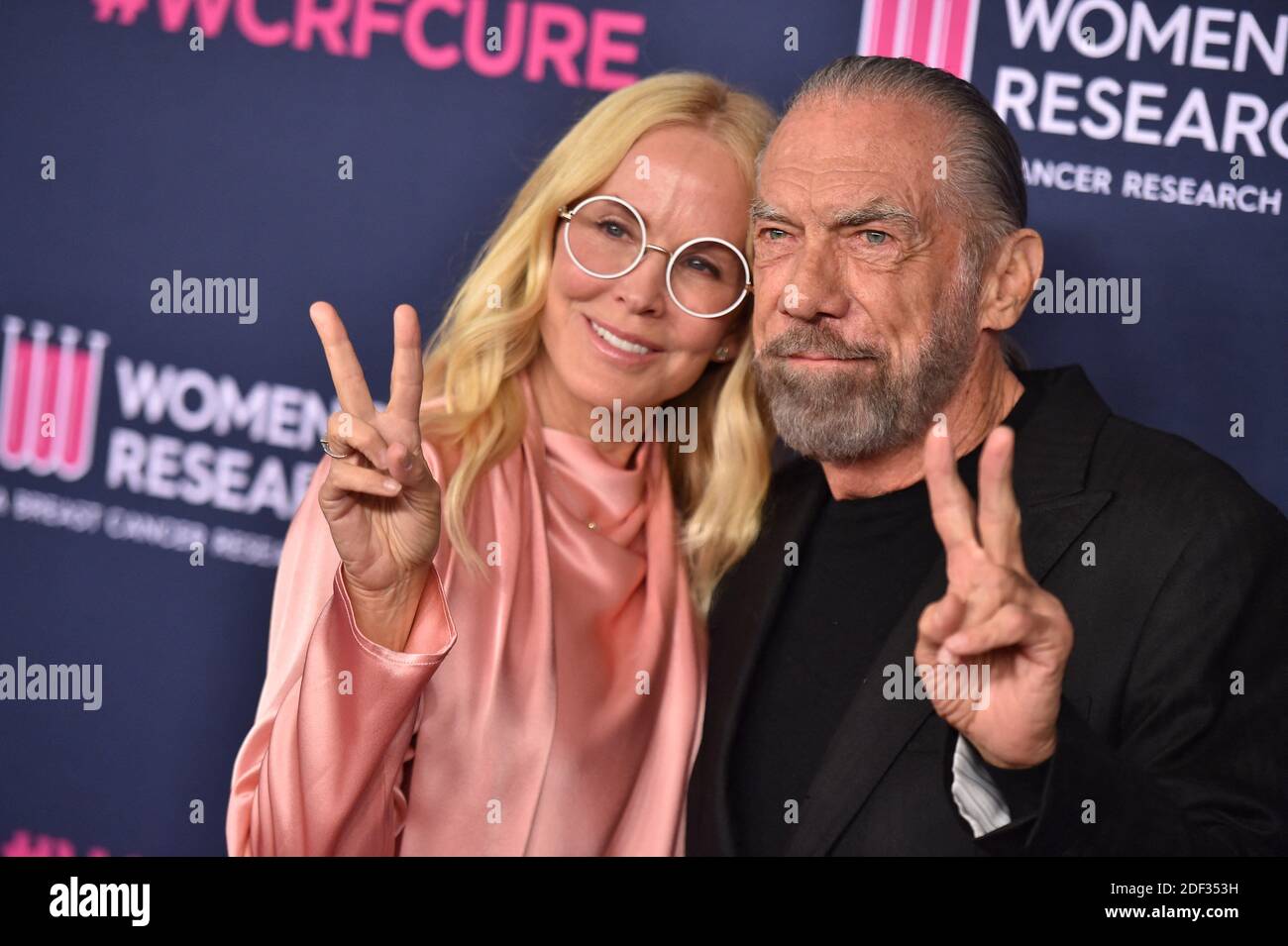 Eloise Broady DeJoria e John Paul DeJoria partecipano alla "una serata indimenticabile" del Women's Cancer Research Fund a Beverly Wilshire, A Four Seasons Hotel il 27 febbraio 2020 a Beverly Hills, CA, USA. Foto di Lionel Hahn/ABACAPRESS.COM Foto Stock