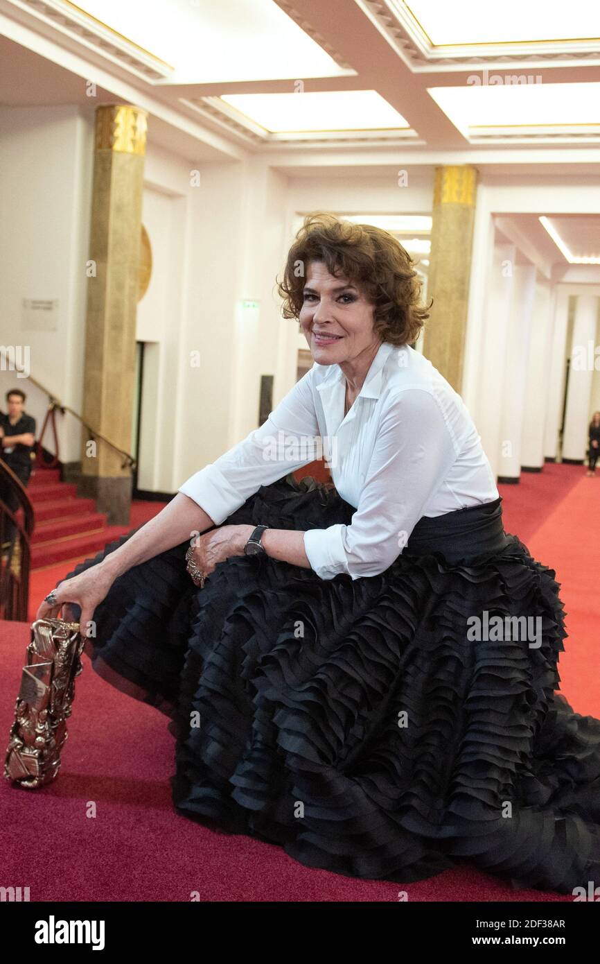 Fanny Ardant si pone con la migliore attrice in un premio di ruolo di supporto per il film la Belle Epoque durante la 45° cerimonia Cesar a Parigi, in Francia, il 28 febbraio 2020. Foto di Aurore Marechal/ABACAPRESS.COM Foto Stock