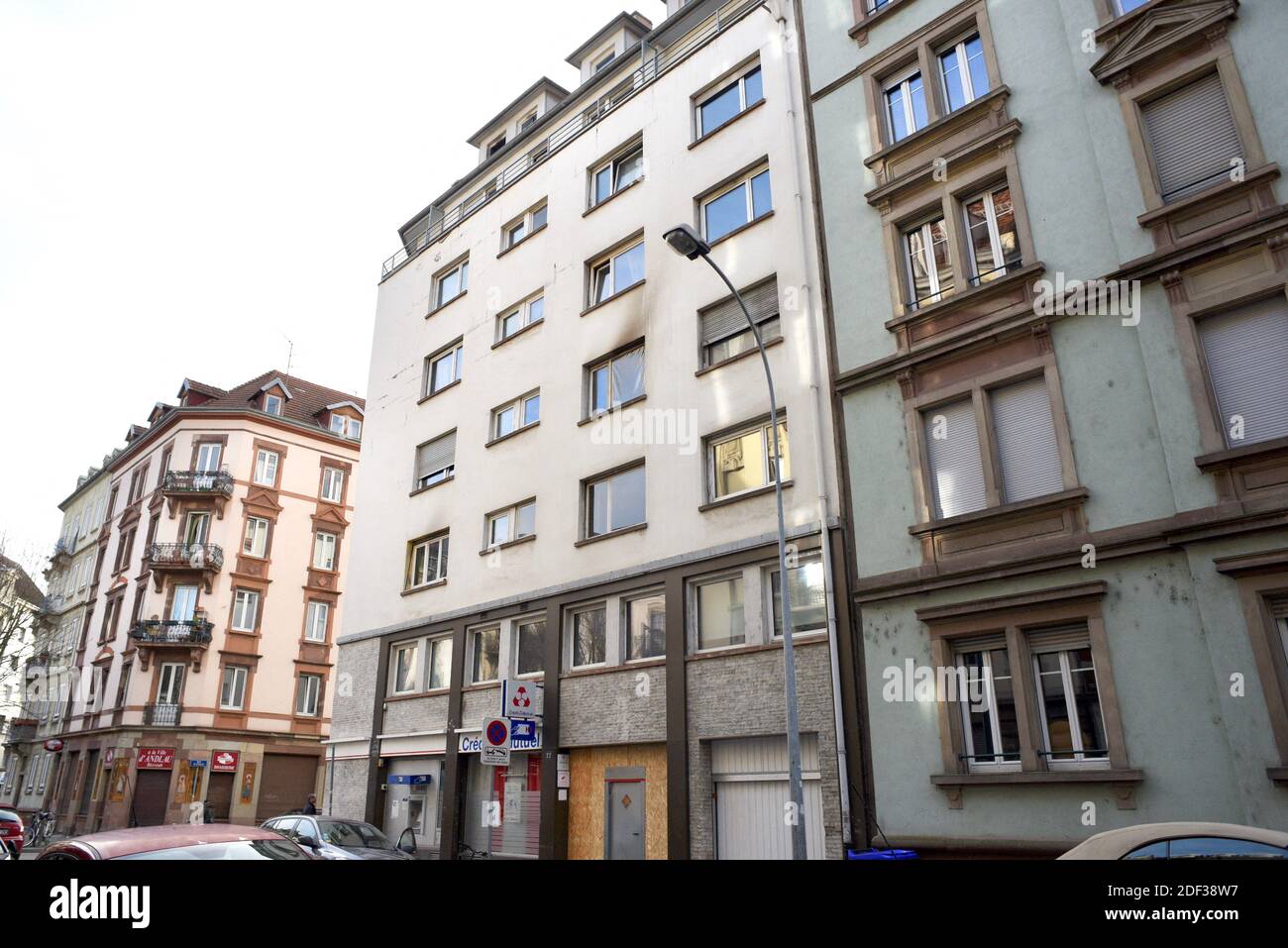 Edificio rue de Barr a Strasburgo, dove l'incendio si è svolto nella notte dal 26 febbraio 2020 al 27 febbraio 2020. Questo incendio ha causato la morte di 5 persone e 7 feriti. Il capo criminale è stato sollevato, l'indagine è in corso. 28 febbraio 2020, a Strasburgo, Francia nordorientale. Foto di Nicolas Roses/ABACAPRESS.COM Foto Stock