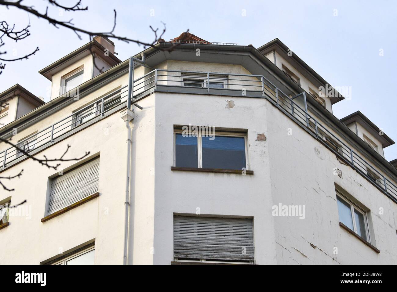 Edificio rue de Barr a Strasburgo, dove l'incendio si è svolto nella notte dal 26 febbraio 2020 al 27 febbraio 2020. Questo incendio ha causato la morte di 5 persone e 7 feriti. Il capo criminale è stato sollevato, l'indagine è in corso. 28 febbraio 2020, a Strasburgo, Francia nordorientale. Foto di Nicolas Roses/ABACAPRESS.COM Foto Stock