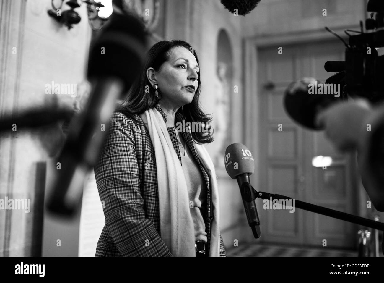 Valerie Boyer parla alla stampa all'Assemblea nazionale di Parigi, il 3 marzo 2020. Foto di Julie Sebadelha/ABACAPRESS.COM Foto Stock