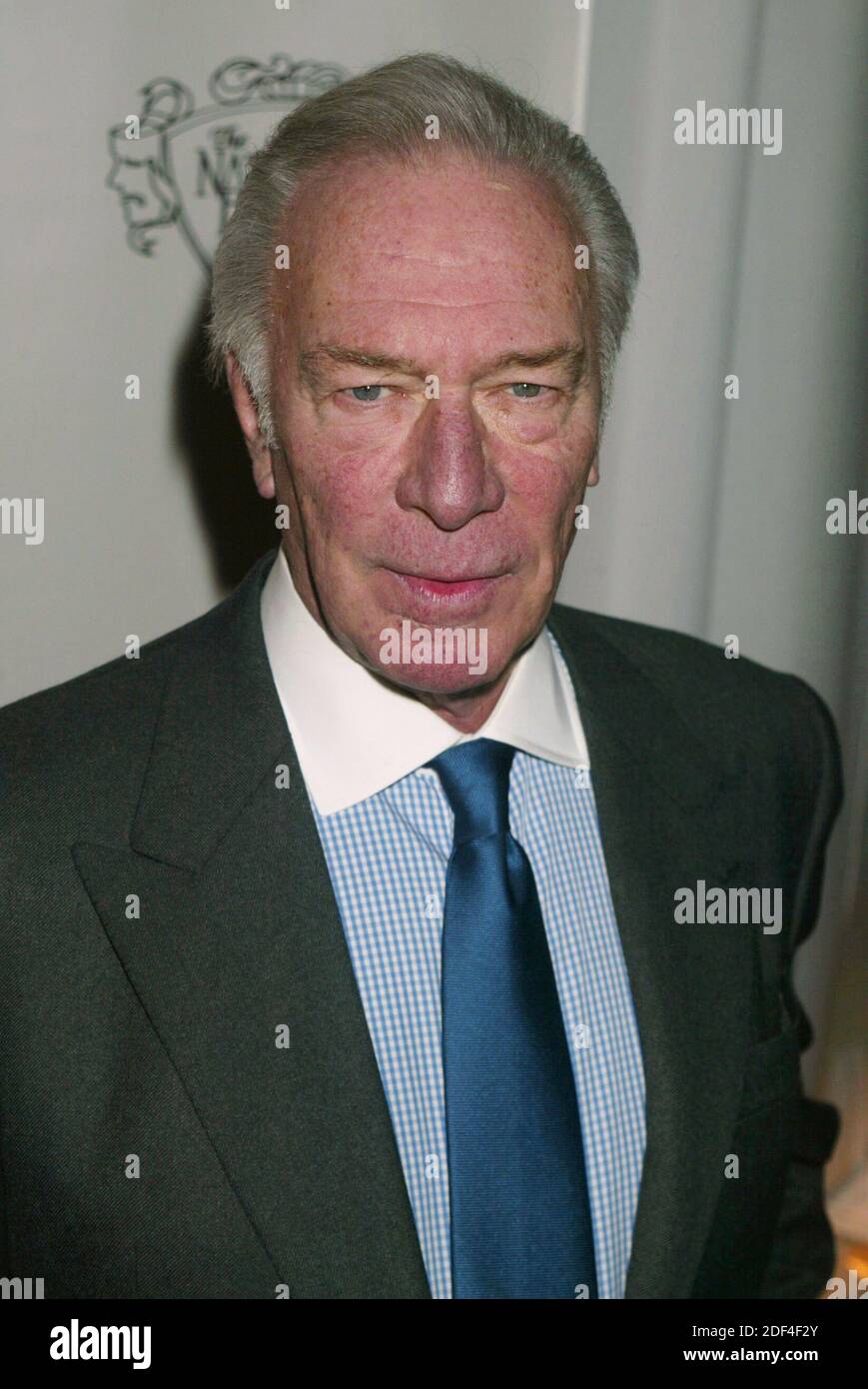 Christopher Plummer partecipa al National Board of Review of Motion Pictures Annual Awards Gala al Tavern on the Green di New York City il 14 gennaio 2003. Foto: Henry McGee/MediaPunch Foto Stock