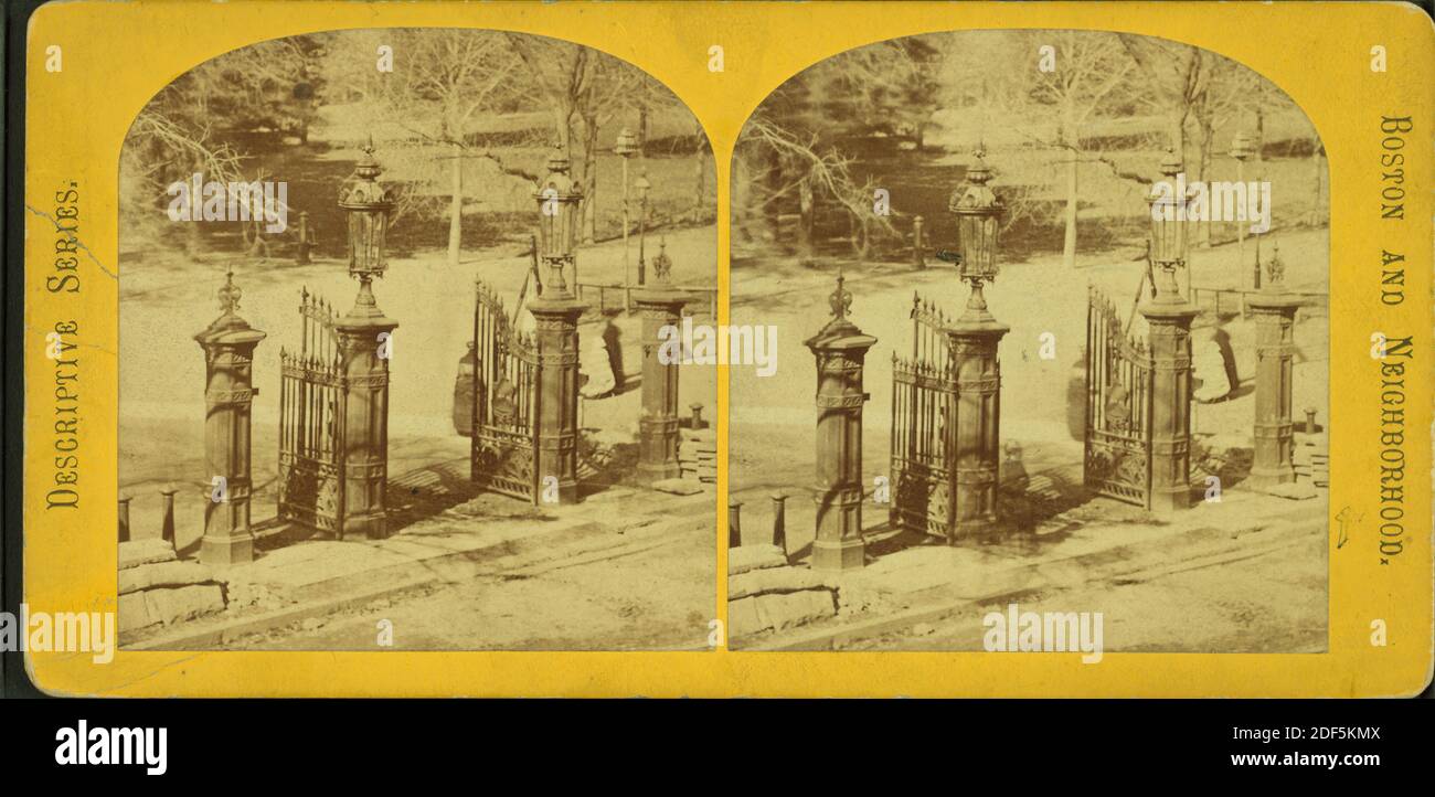 Vista di un cancello a Boston Common., fermo immagine, Stereographs, 1850 - 1930 Foto Stock