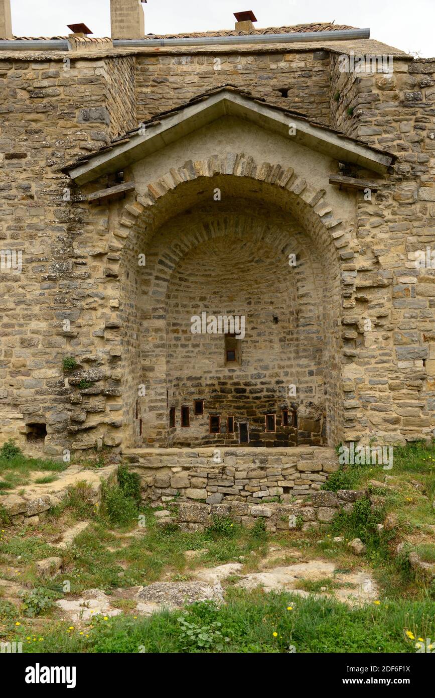 Abizanda, chiesa gotica di Asuncion. Sobrarbe, provincia di Huesca, Aragona, Spagna. Foto Stock