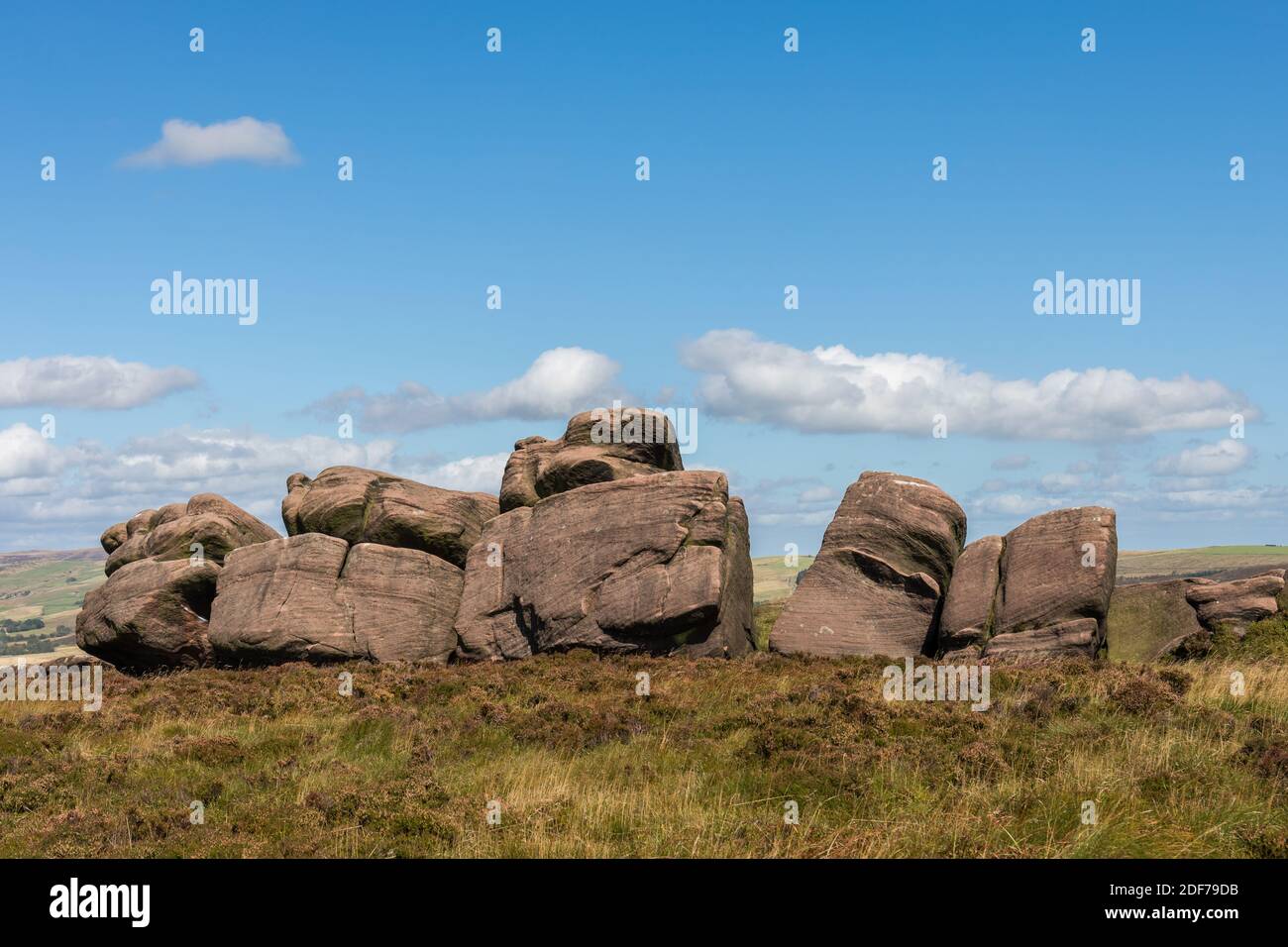 Formazioni rocciose di pietra gritstone sulle Roaches, Peak District National Park, Staffordshire, Regno Unito Foto Stock