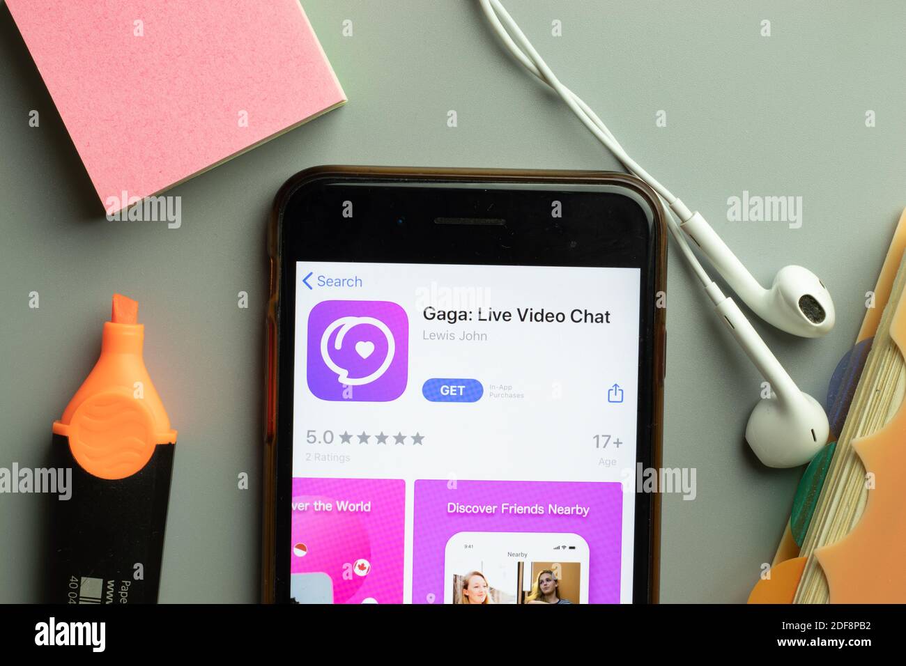 New York, USA - 1 dicembre 2020: Icona dell'app mobile Gaga Live Video Chat sullo schermo del telefono, editoriale illustrativo. Foto Stock