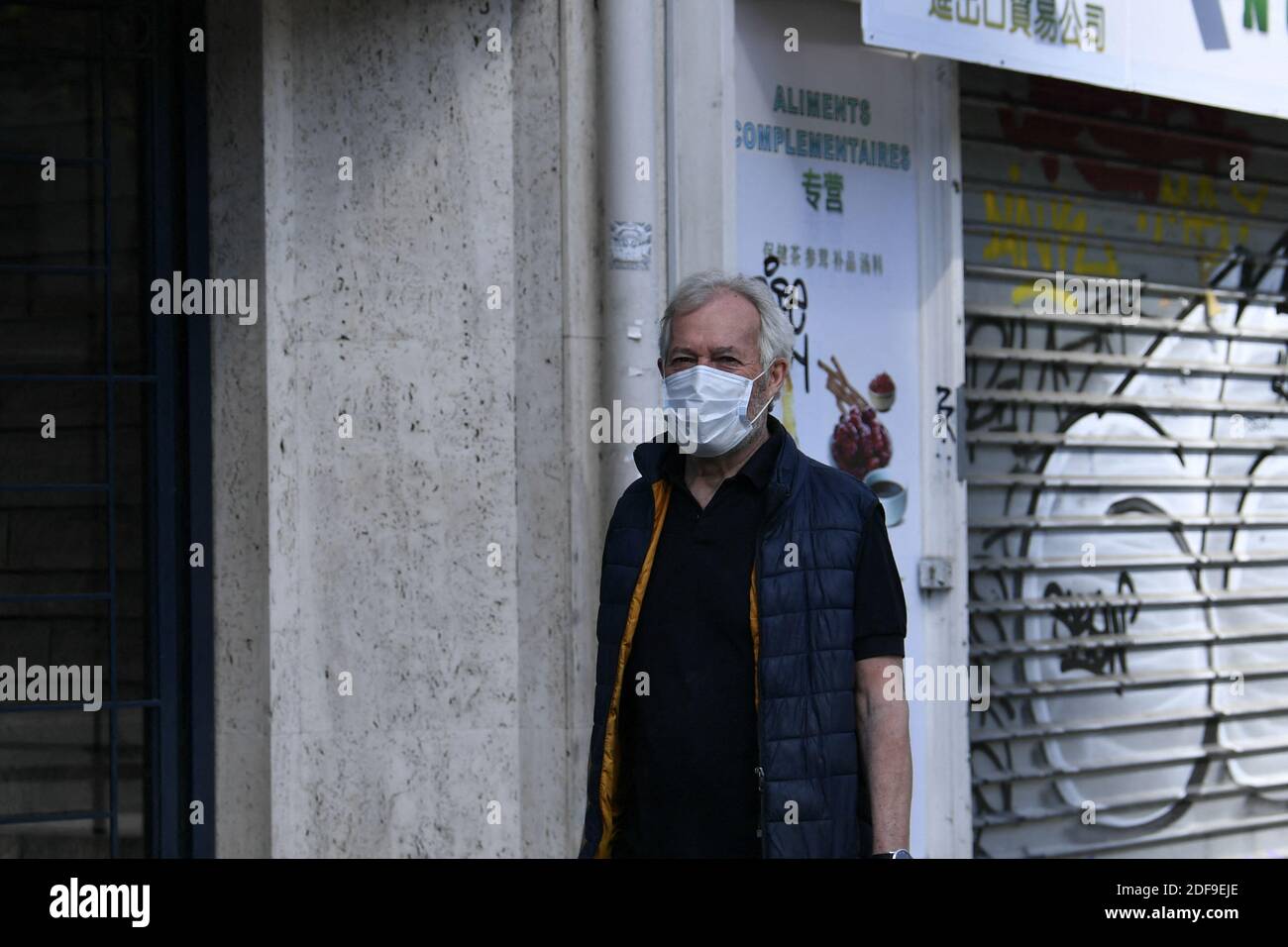 La vita quotidiana nel tredicesimo arrondissement, durante il confinamento dell'emergenza pandemica del covid-19 a Parigi, Francia, il 25 aprile 2020. Foto di Karim Ait Adjedjou /Avenir Pictures/ABACAPRESS.COM Foto Stock