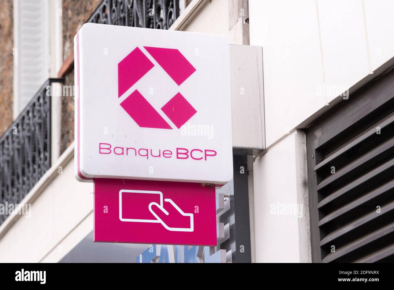 Un segno di negozio della banca BCP, il 04 maggio 2020 a Parigi, France.Photo by David NIVIERE/ABACAPRESS.COM Foto Stock