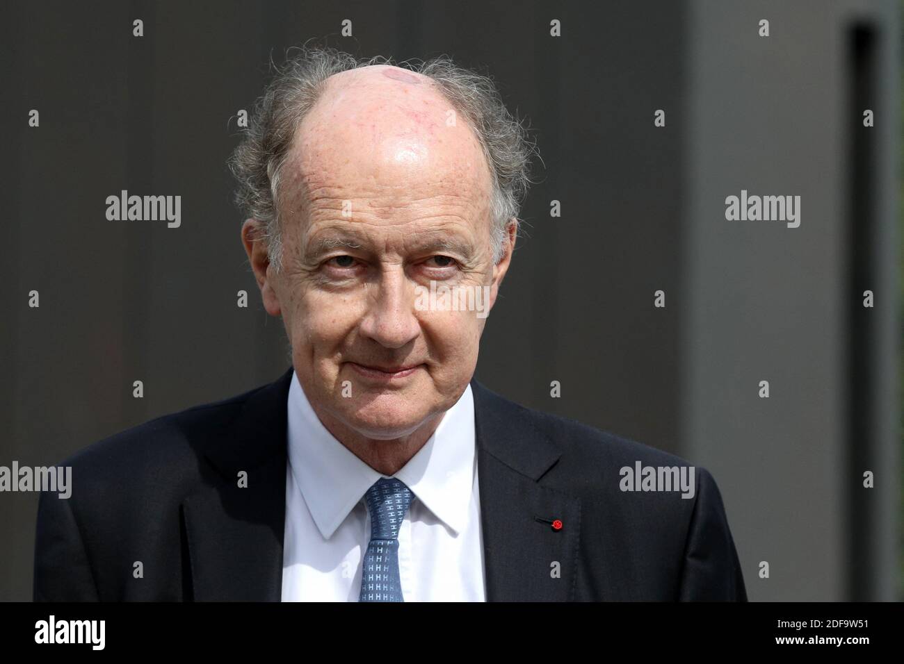 Yves de Gaulle, nipote di Charles de Gaulle durante la cerimonia del 75° anniversario della vittoria della seconda guerra mondiale in Europa, a Parigi, in Francia, l'8 maggio 2020, il 53° giorno di una stretta chiusura del paese, volta a frenare la diffusione della COVID-19. Foto di Stephane Lemouton/Pool/ABACAPRESS.COM Foto Stock