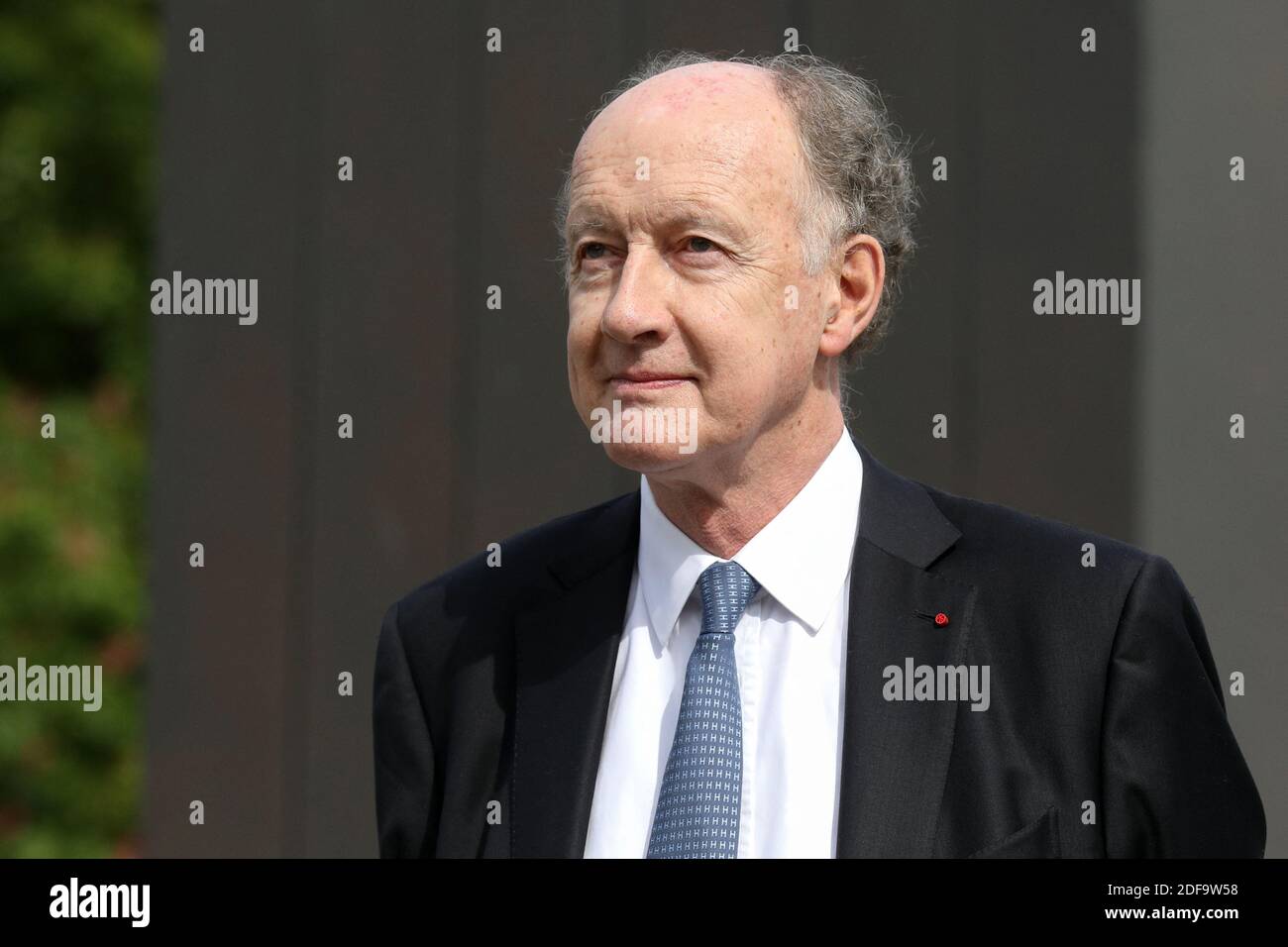 Yves de Gaulle, nipote di Charles de Gaulle durante la cerimonia del 75° anniversario della vittoria della seconda guerra mondiale in Europa, a Parigi, in Francia, l'8 maggio 2020, il 53° giorno di una stretta chiusura del paese, volta a frenare la diffusione della COVID-19. Foto di Stephane Lemouton/Pool/ABACAPRESS.COM Foto Stock