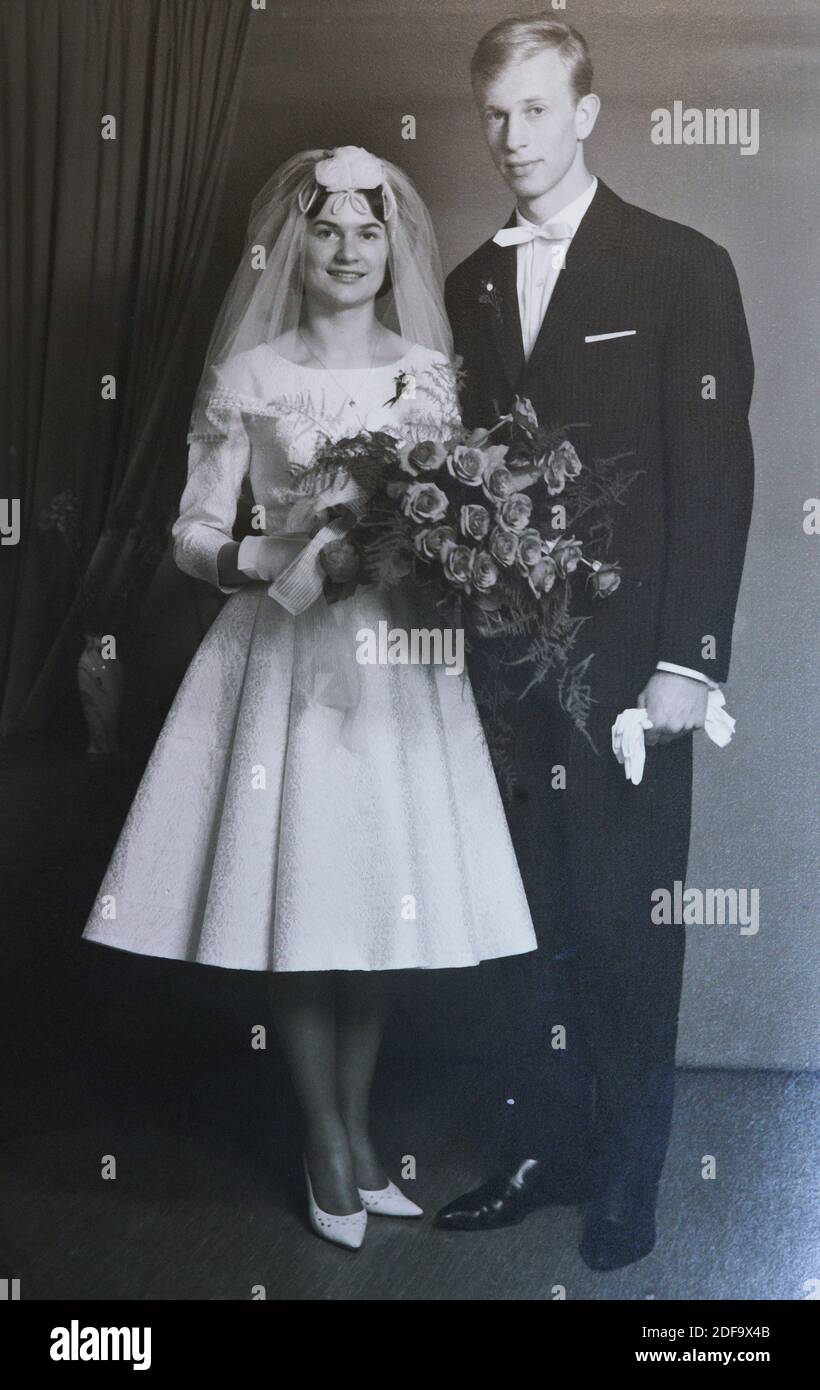 Foto storica: Matrimonio 1963 a Kaufbeuren, Baviera, Germania. Riproduzione a Marktoberdorf, Germania, 26 ottobre 2020. © Peter Schatz / Alamy foto d'archivio Foto Stock