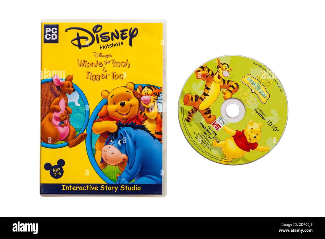 Disney Hotshots Disney's Winnie the Pooh & Tigger troppo PC Studio di storia interattivo del CD isolato su sfondo bianco - per età 3-6 anni Foto Stock