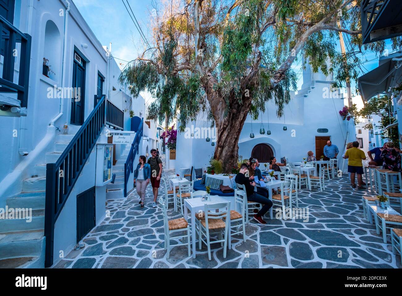 Grecia, Mar Egeo, Arcipelago delle Cicladi, Isola di Paros, villaggio di Naoussa Foto Stock