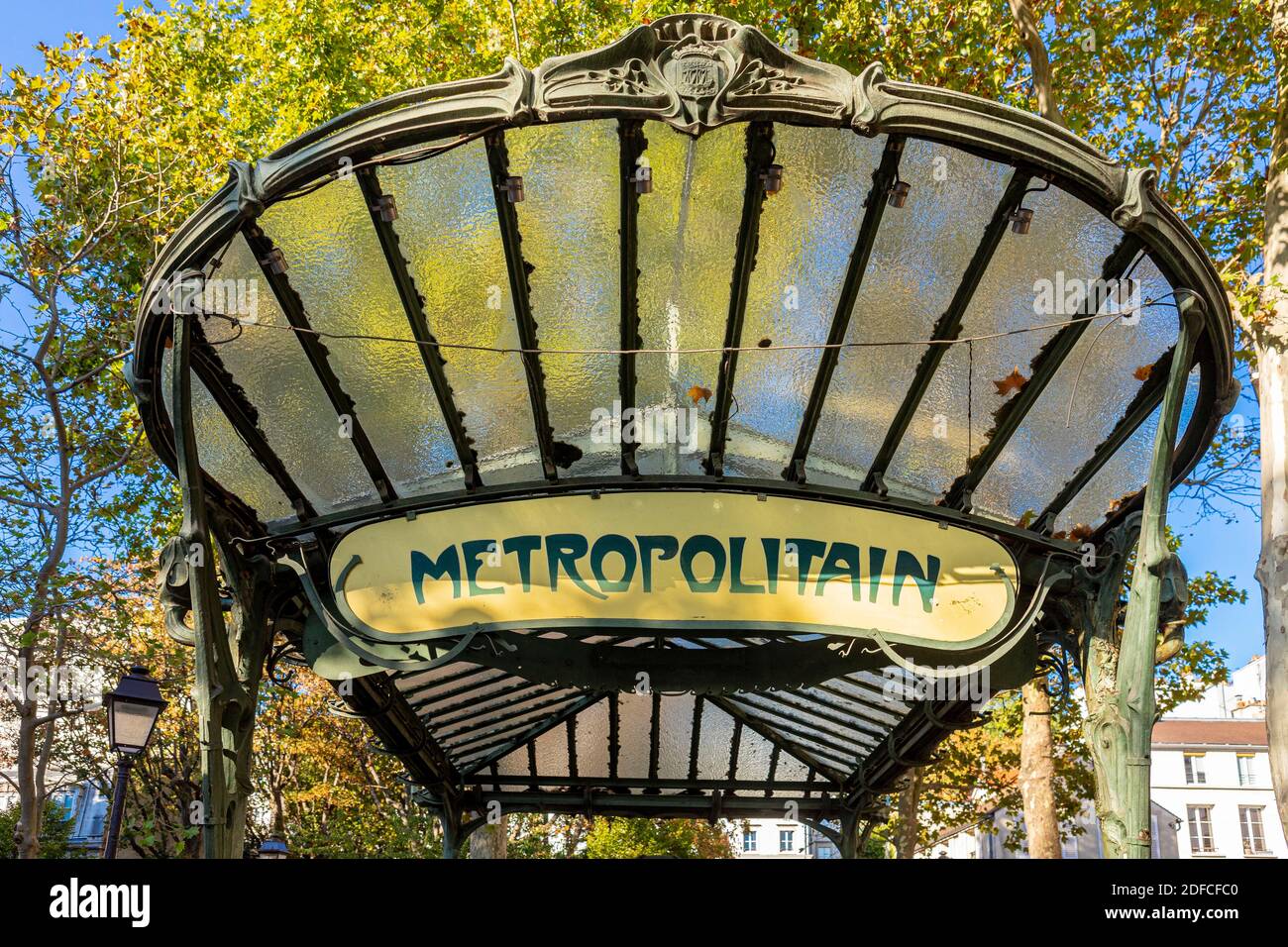 Francia, Parigi, stazione della metropolitana in stile Guimard Abbesses Foto Stock