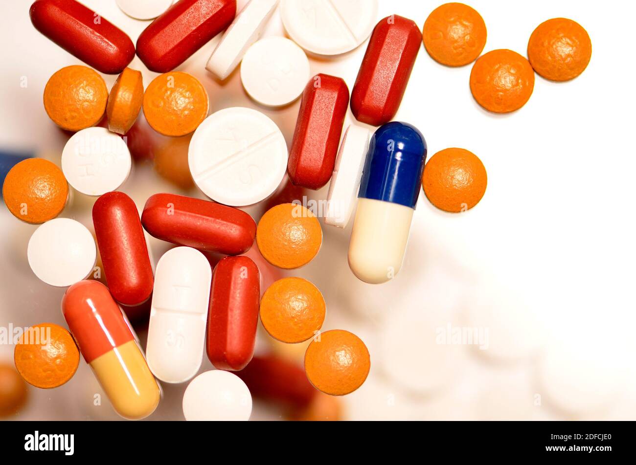 Miscela di farmaci da prescrizione: Pillole, compresse, capsule Foto Stock
